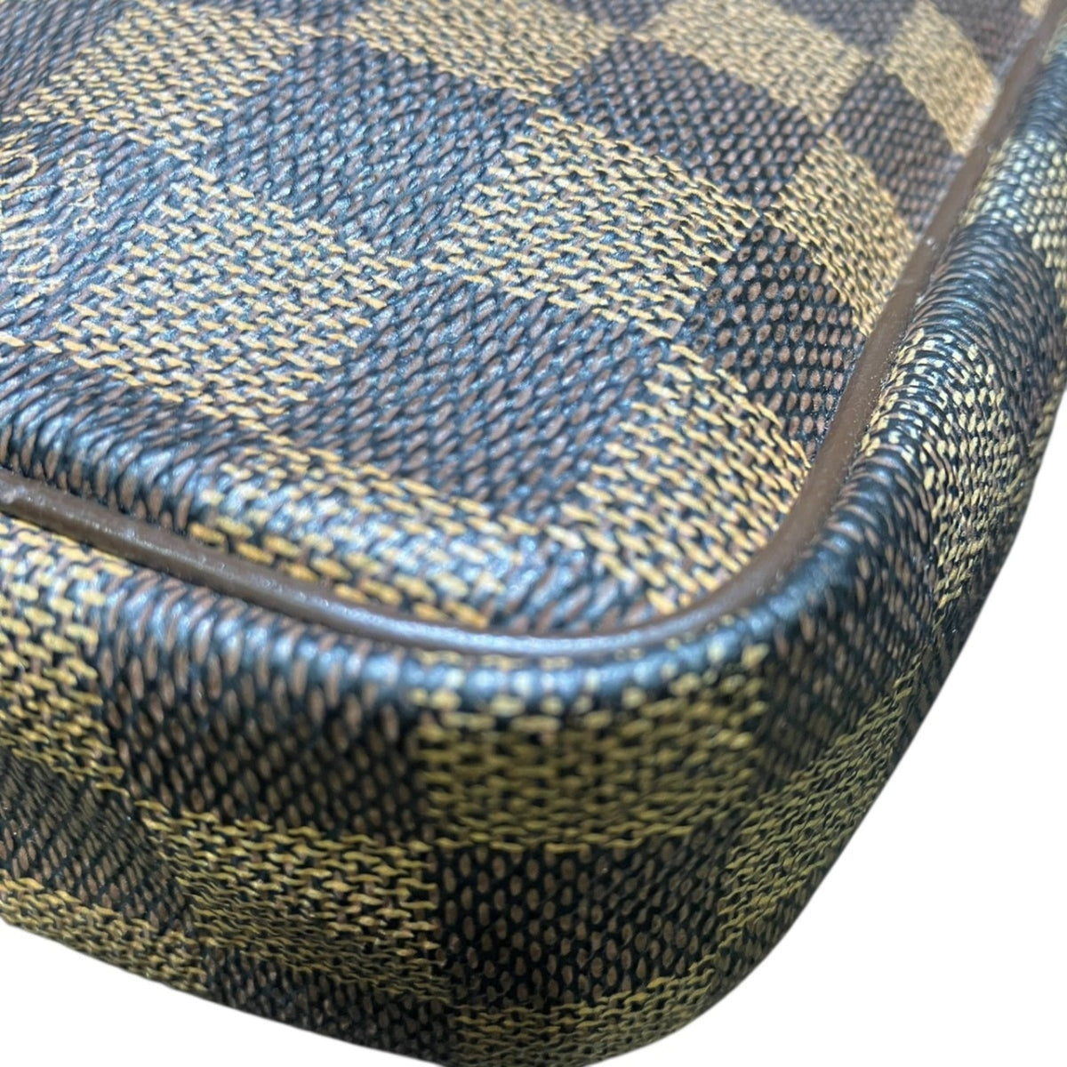 Louis Vuitton Brown Damier Canvas Clutch Bag (Pre-Owned)
