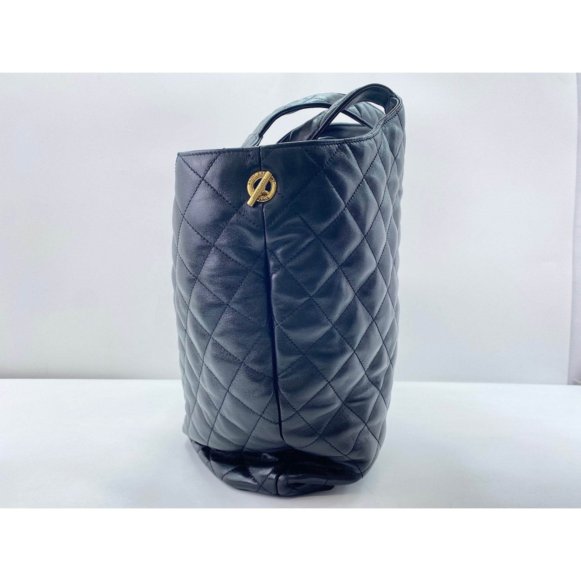 Yves Saint Laurent Black Tote Bag (Pre-Owned)