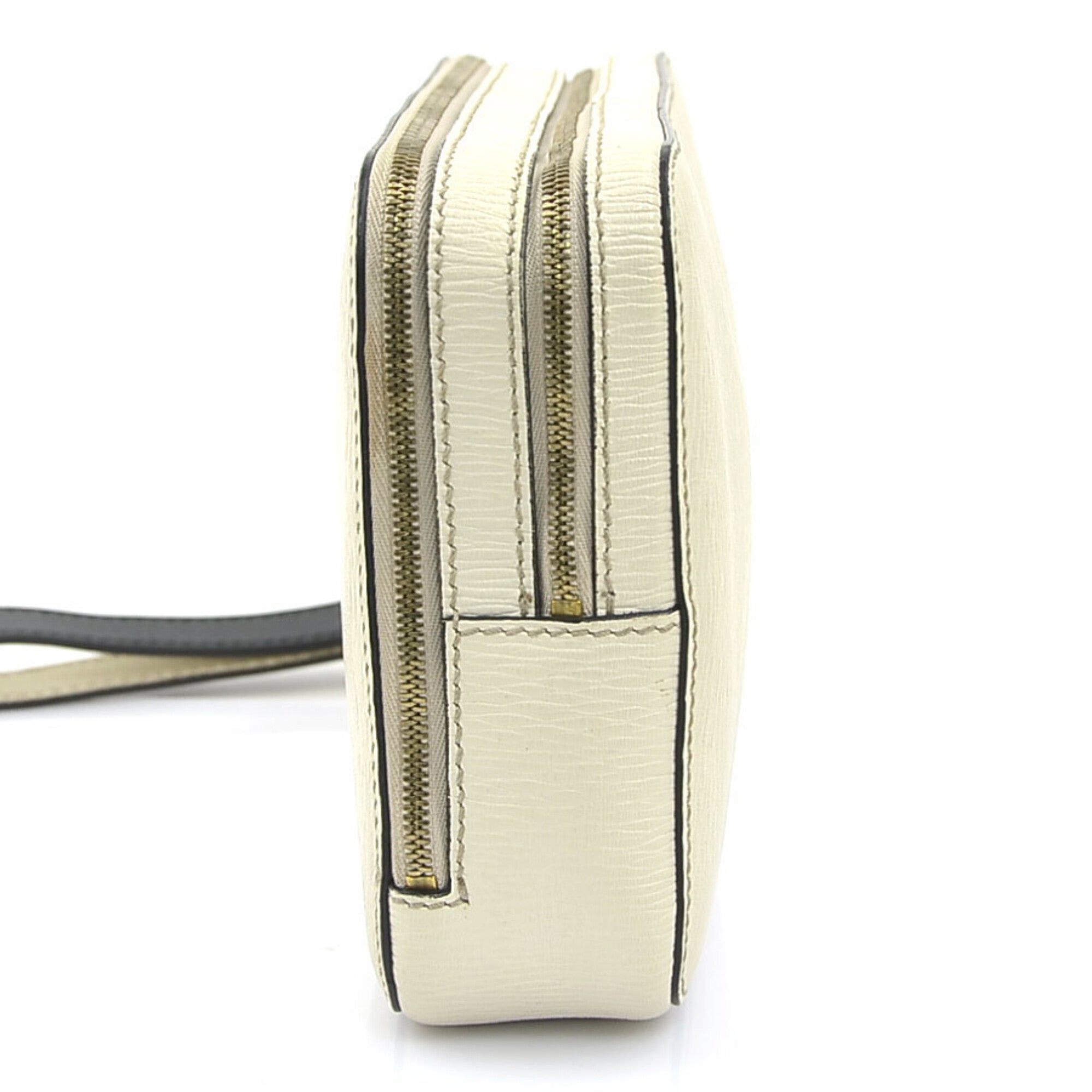 Salvatore Ferragamo Ivory Leather Clutch Bag (Pre-Owned)
