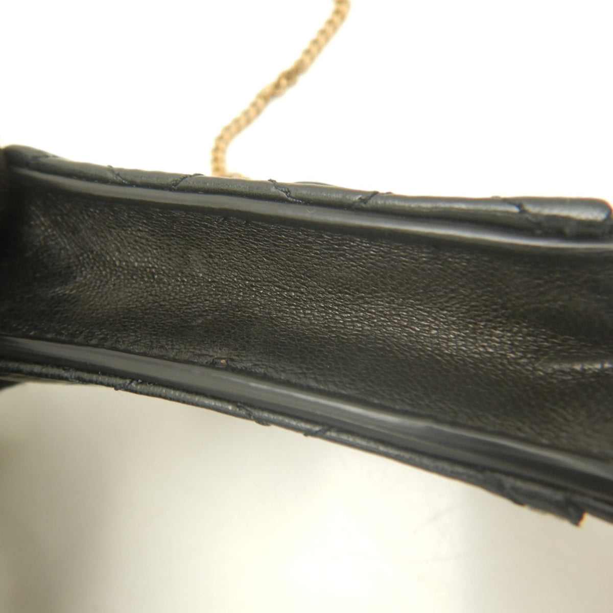Saint Laurent Gold Leather Shoulder Bag (Pre-Owned)