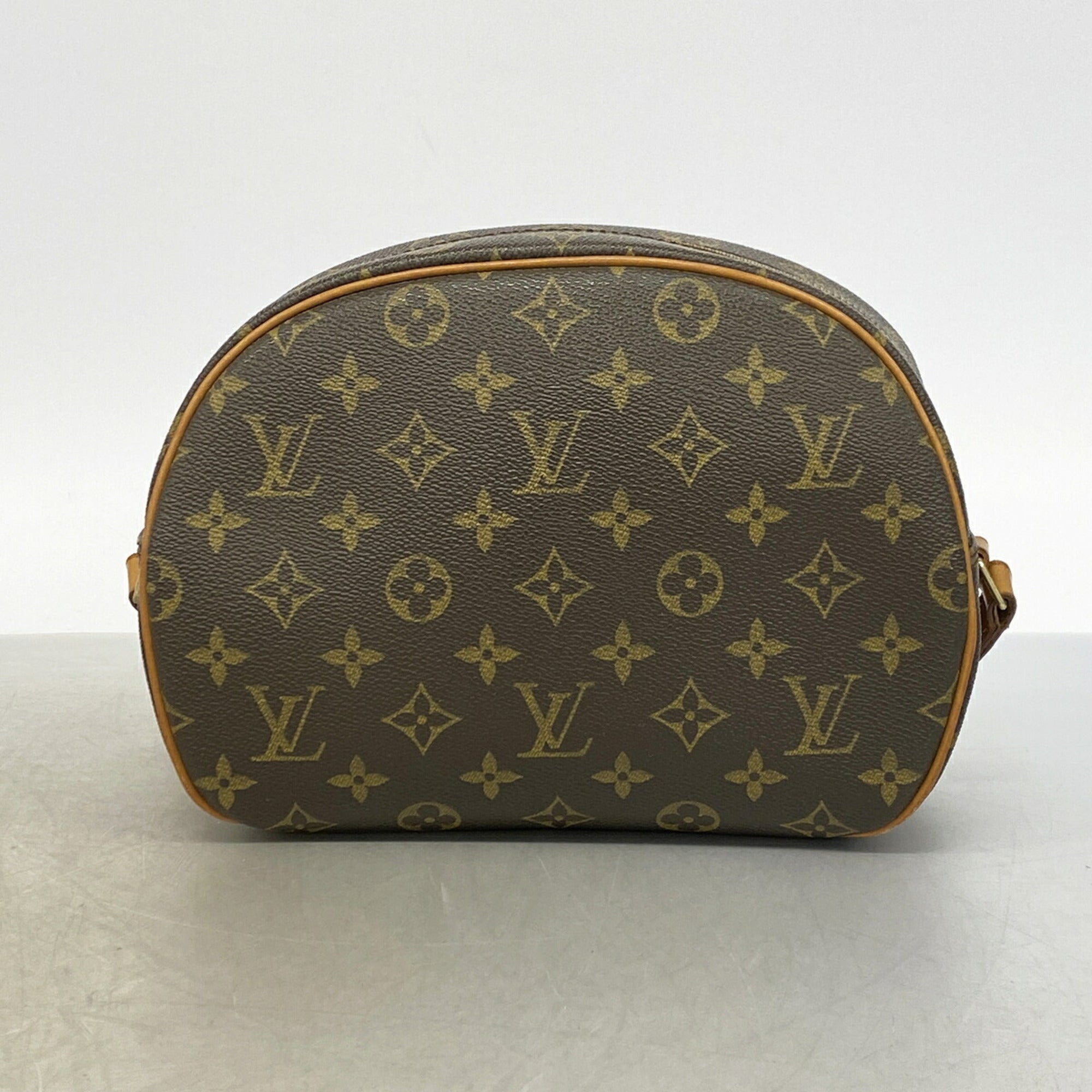 Louis Vuitton Brown Shoulder Bag (Pre-Owned)