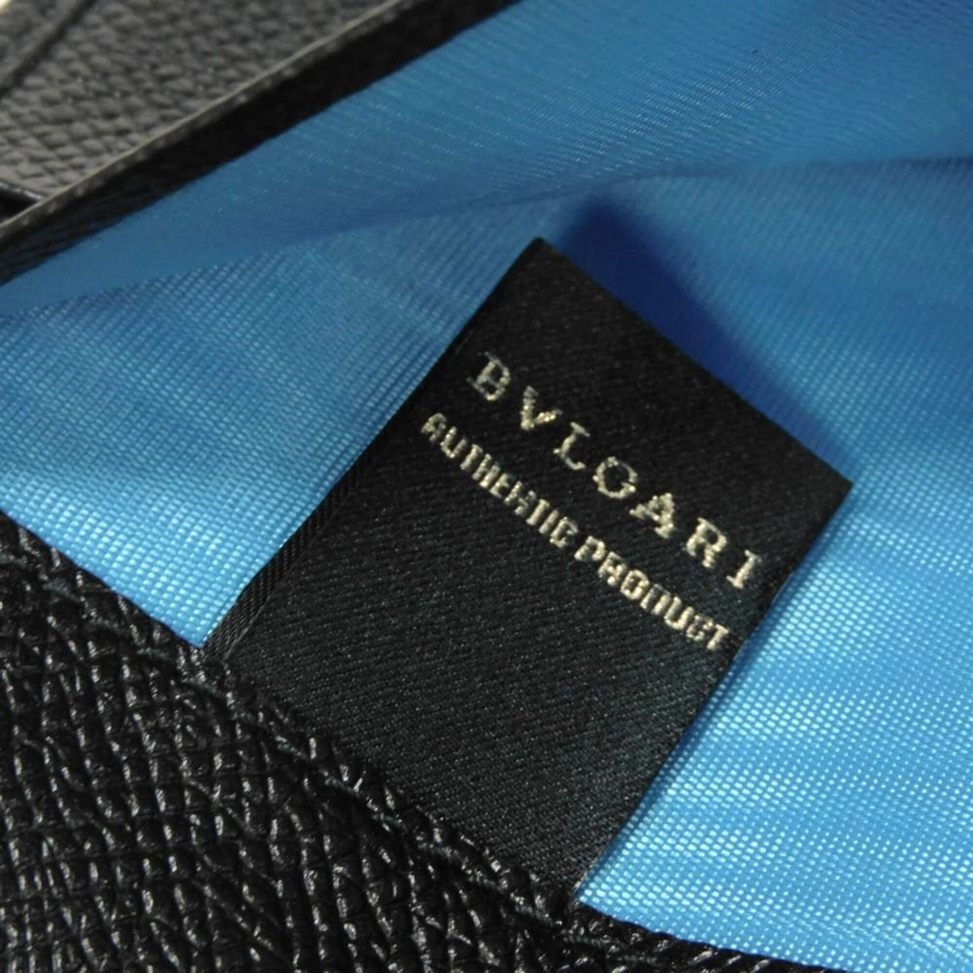 Bvlgari Black Leather Long Wallet (Bi-Fold) (Pre-Owned)