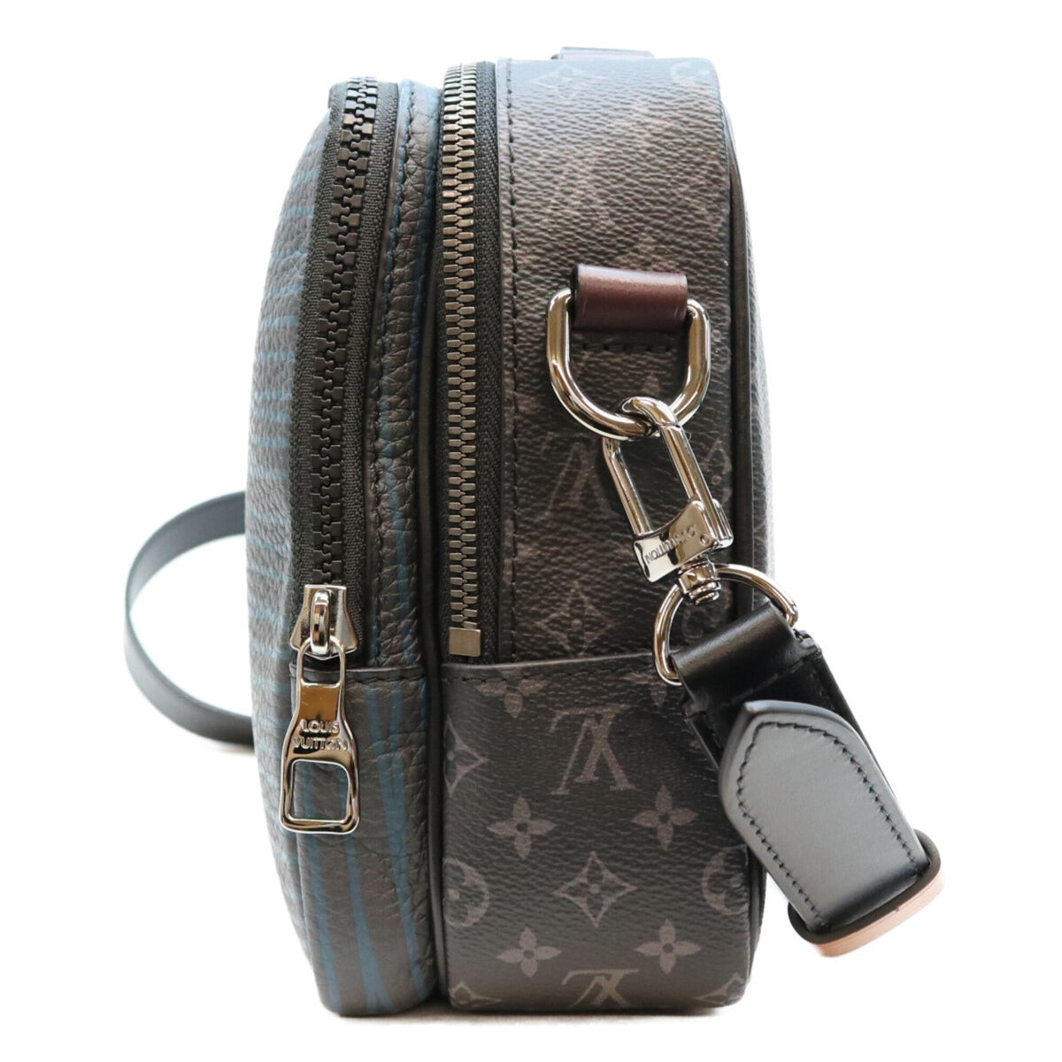 Louis Vuitton Black Monogram Eclipse Shoulder Bag (Pre-Owned)