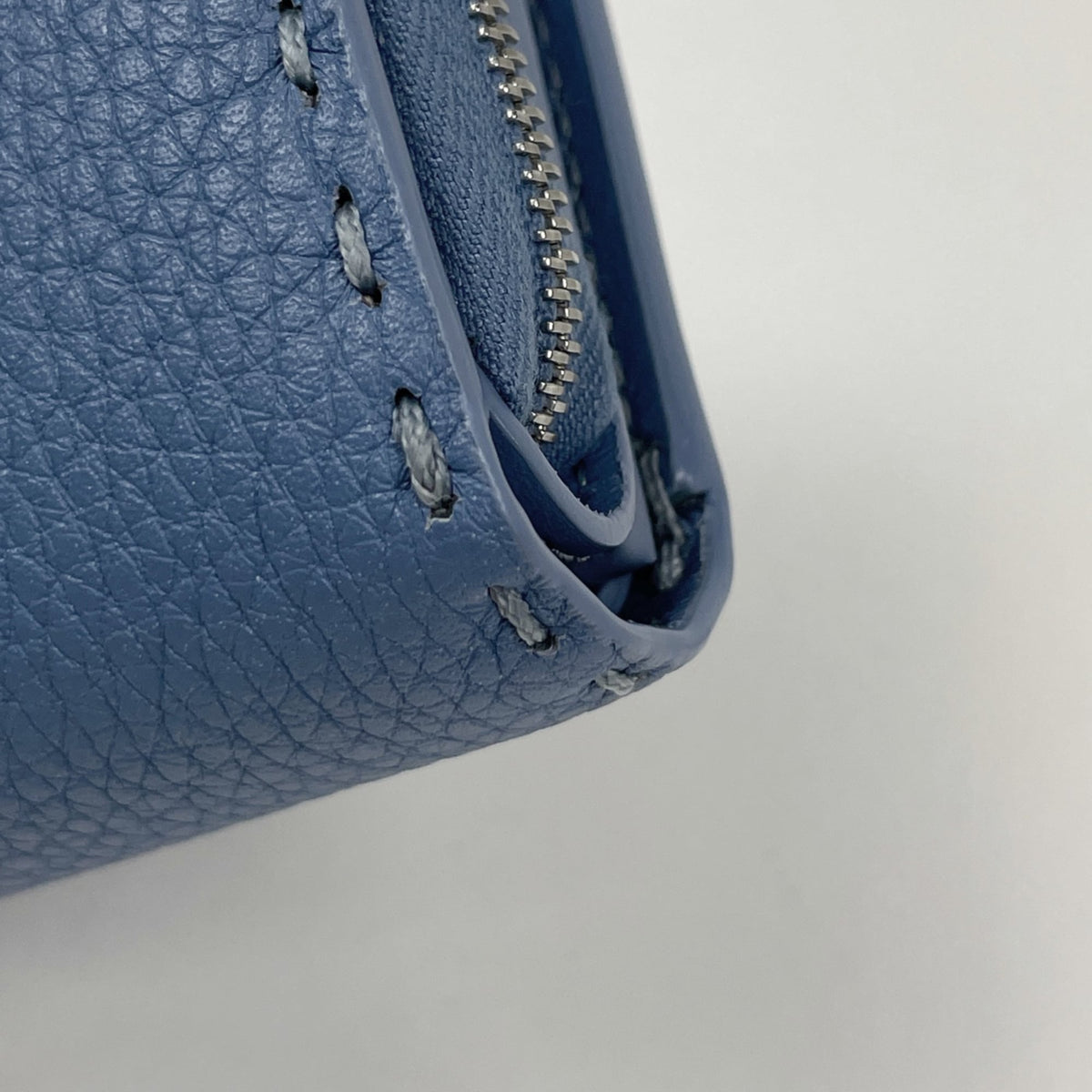 Fendi Blue Leather Wallet (Tri-Fold) (Pre-Owned)
