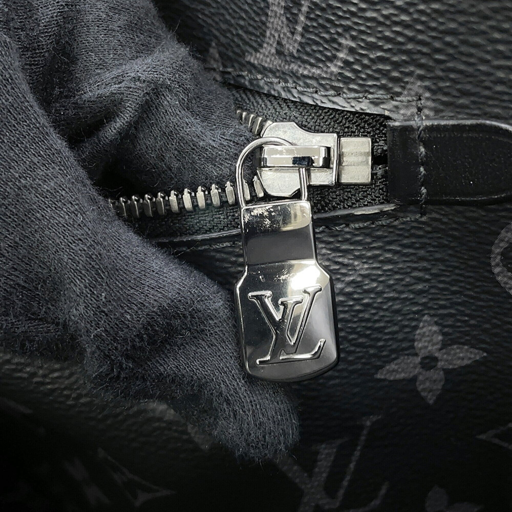 Louis Vuitton Black Monogram Eclipse Noir Monogram Eclipse Handbag Tote Bag (Pre-Owned)