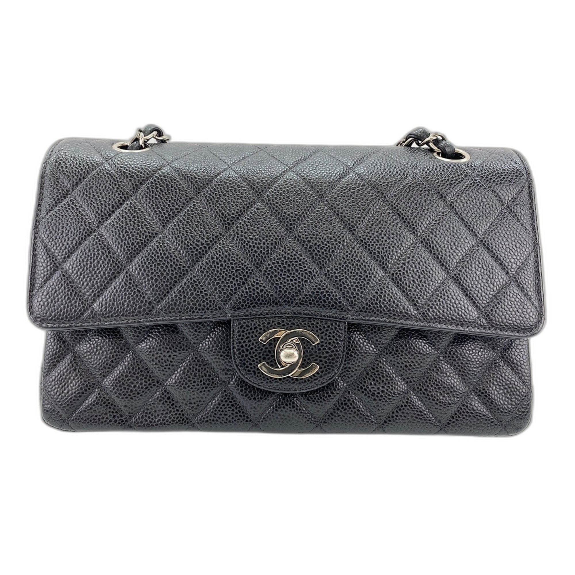 Chanel Black Shoulder Bag (Pre-Owned)