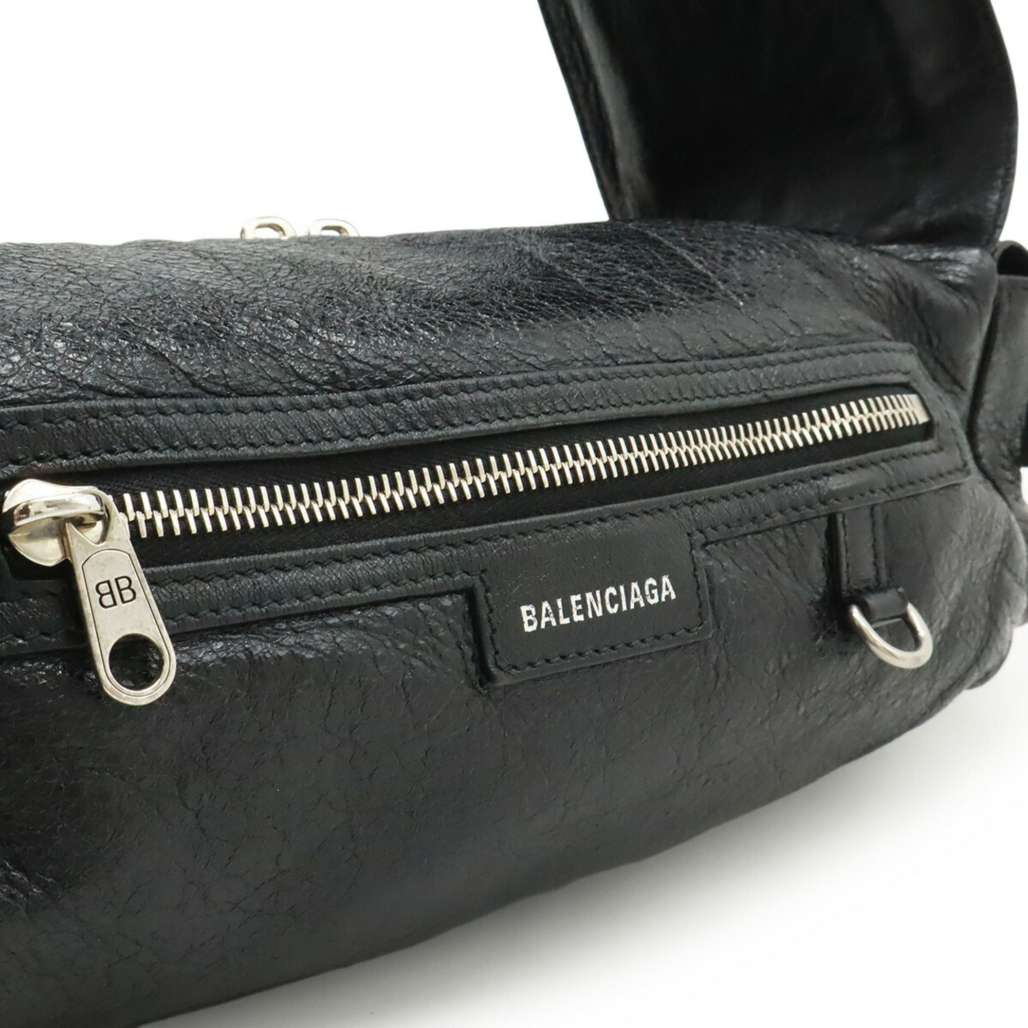 Balenciaga Black Leather Shoulder Bag (Pre-Owned)