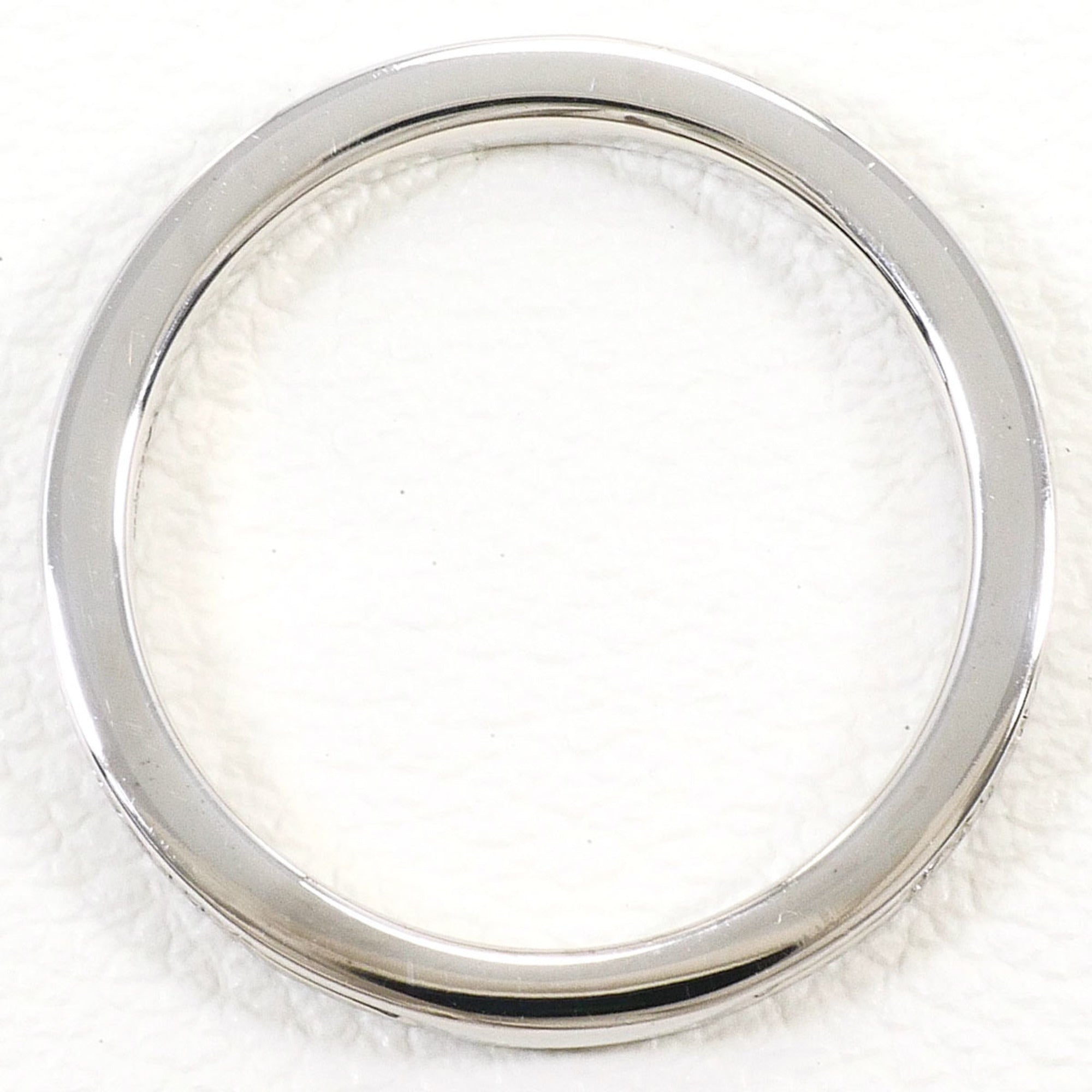 Unbranded White Gold White Gold (18K) Band Ring (Pre-Owned)