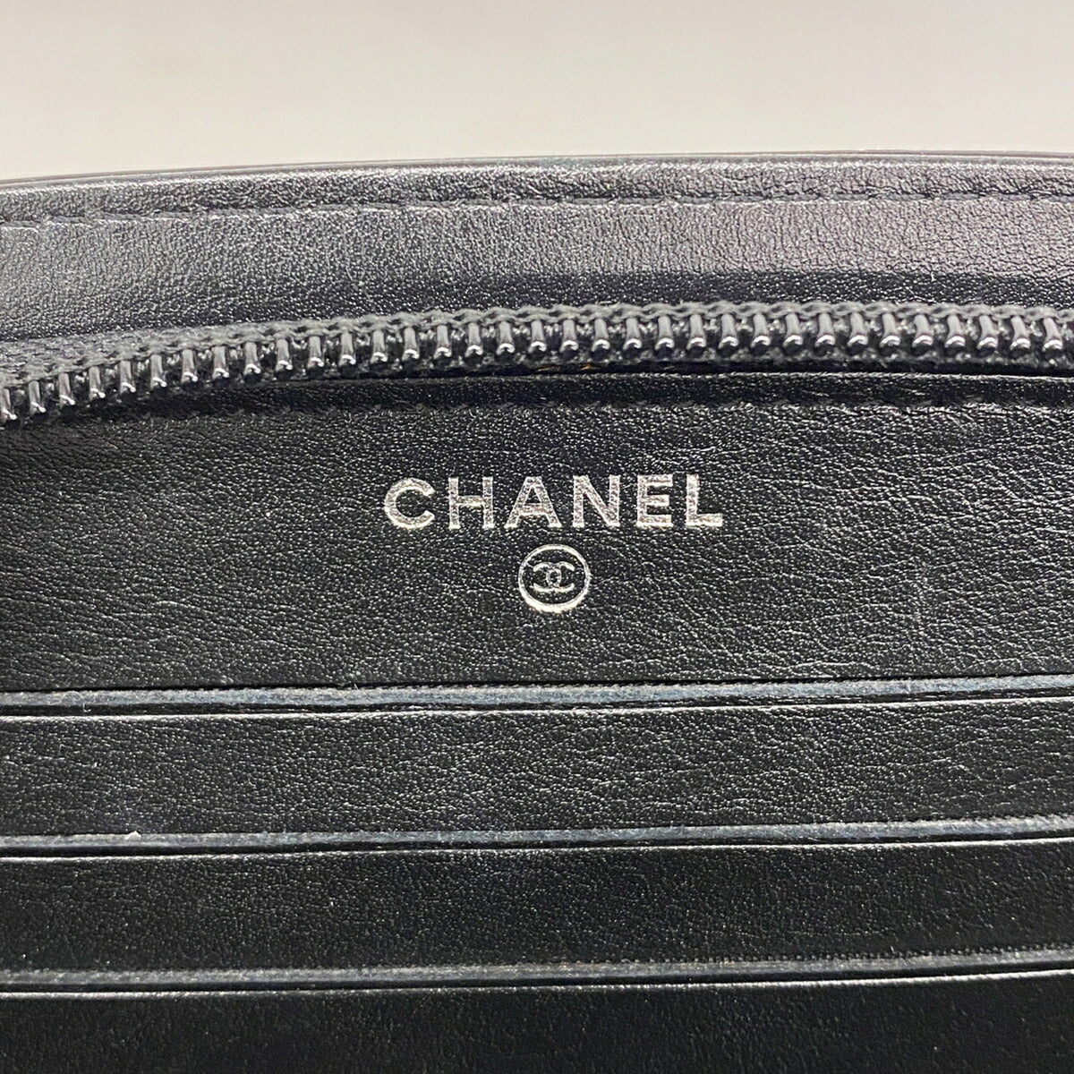 Chanel Black Patent Leather Long Wallet (Bi-Fold) (Pre-Owned)