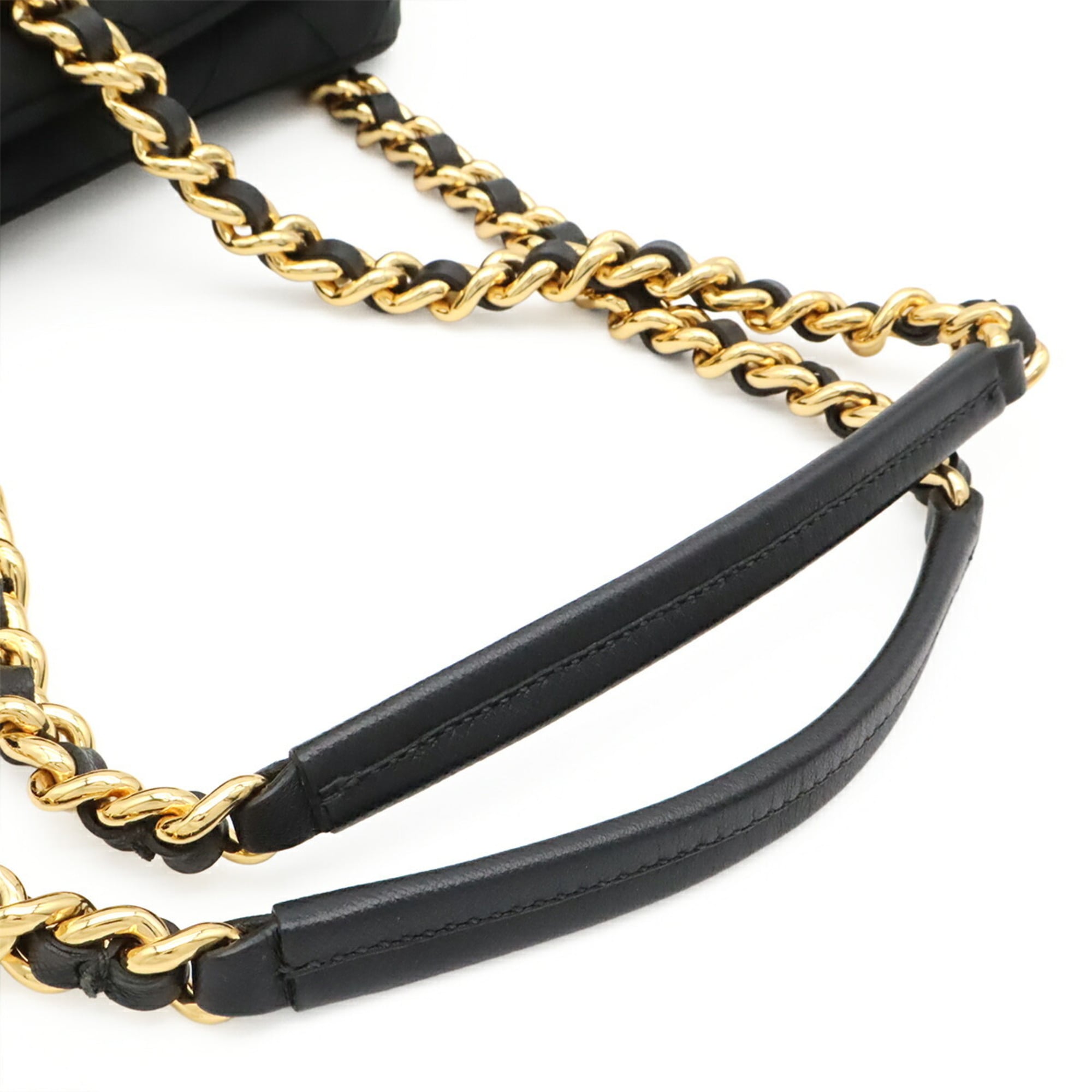 Prada Black Nero White Quilting Shoulder Bag (Pre-Owned)