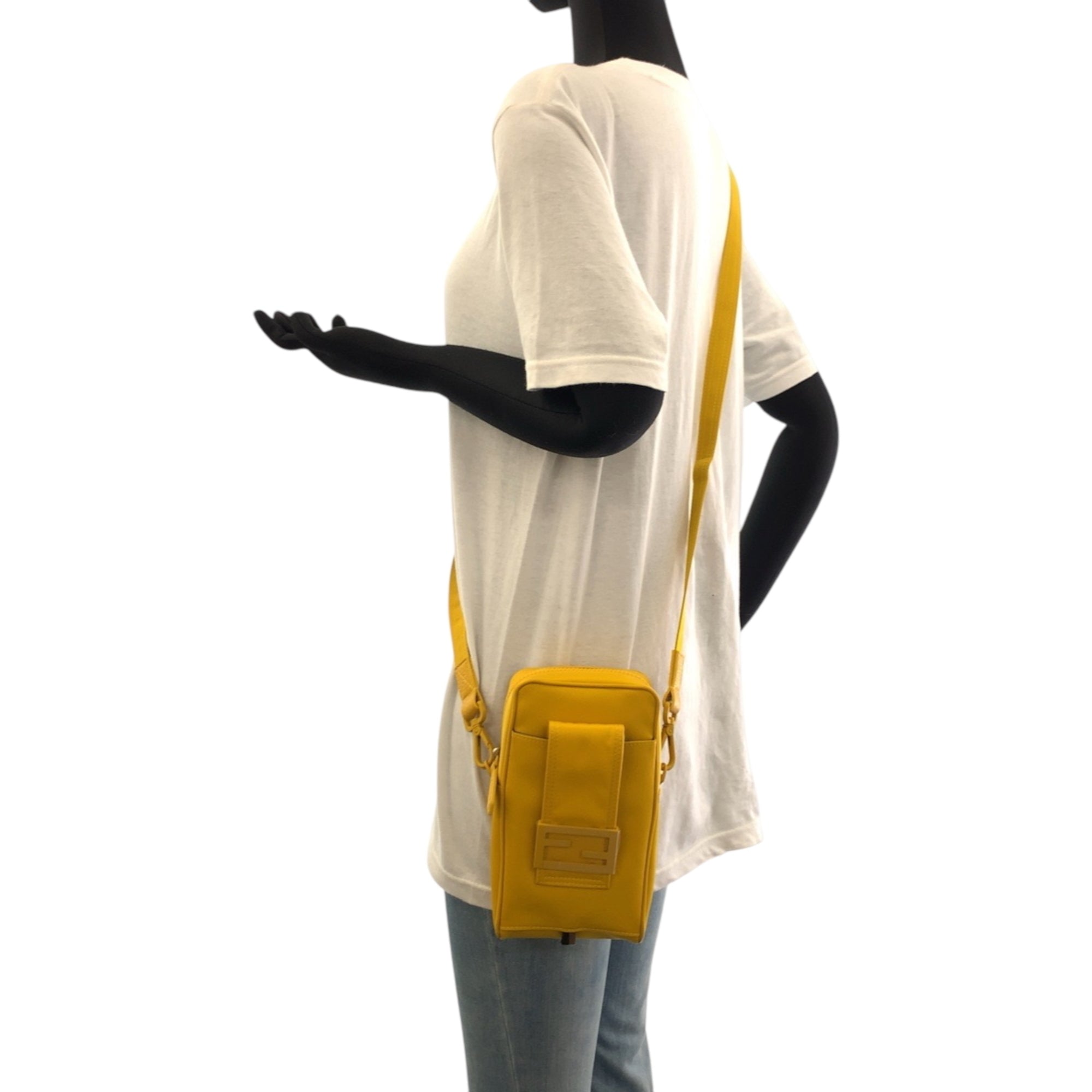 Fendi Yellow Nylon Pochette Shoulder Bag (Pre-Owned)