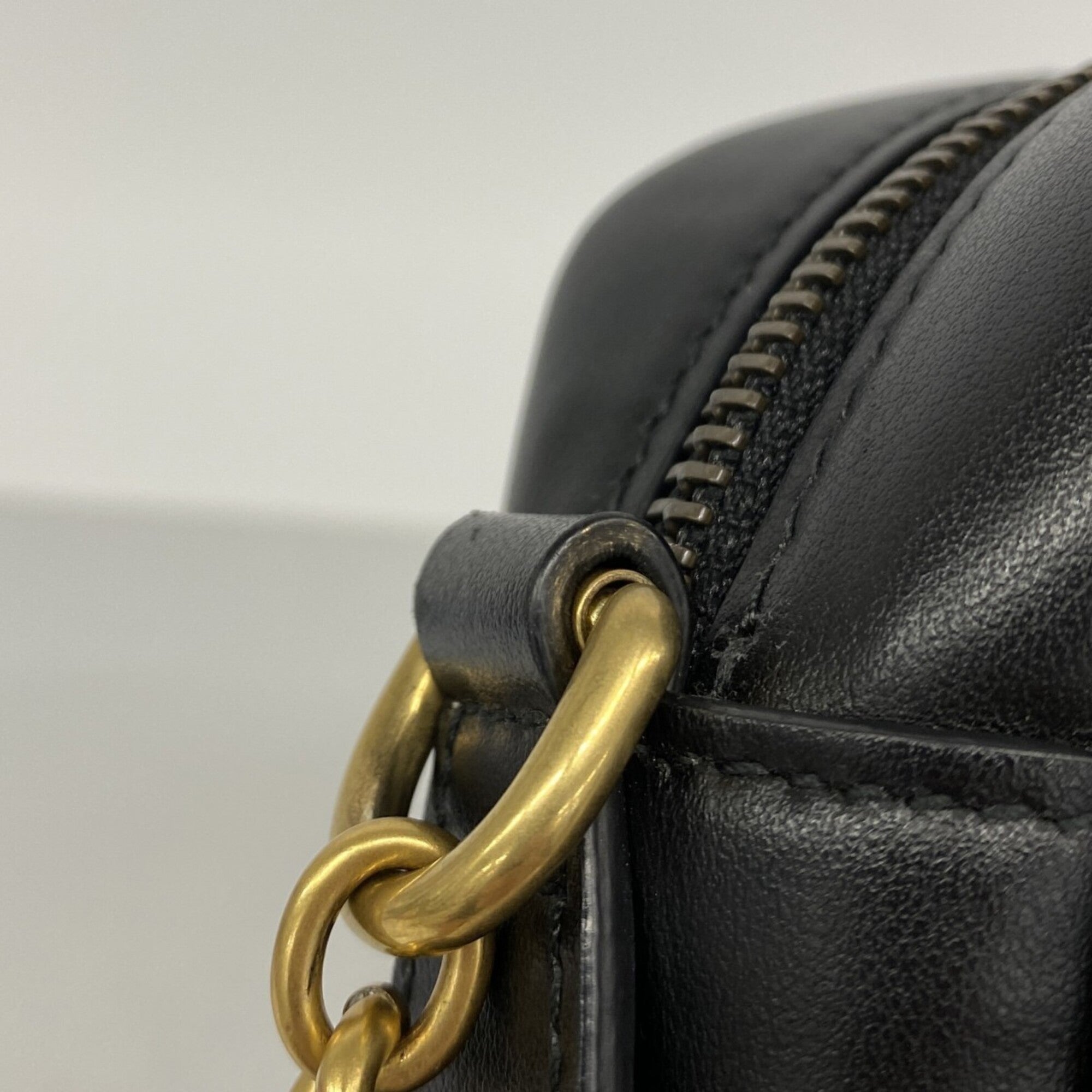 Gucci Black Leather Shoulder Bag (Pre-Owned)