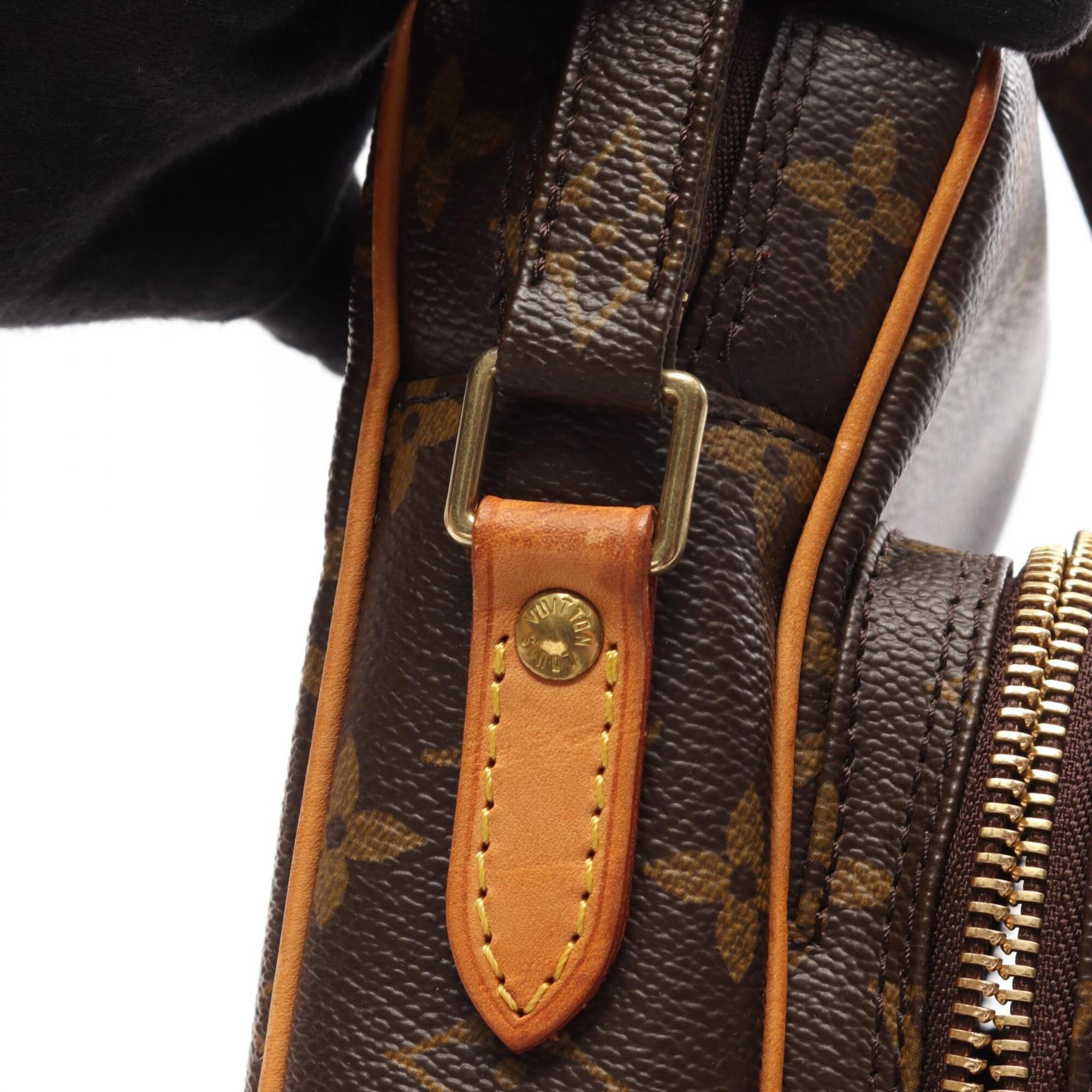 Louis Vuitton Brown Monogram Monogram Leather Shoulder Bag (Pre-Owned)