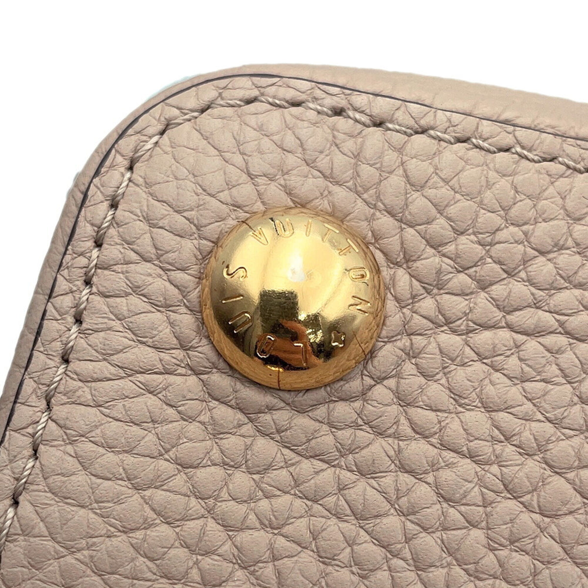 Louis Vuitton Beige Leather Handbag Shoulder Bag (Pre-Owned)