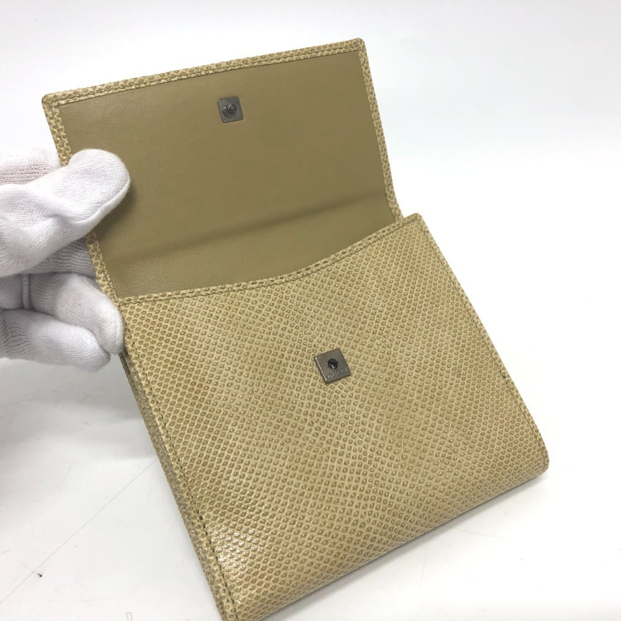 Gucci Beige Leather Wallet (Bi-Fold) (Pre-Owned)
