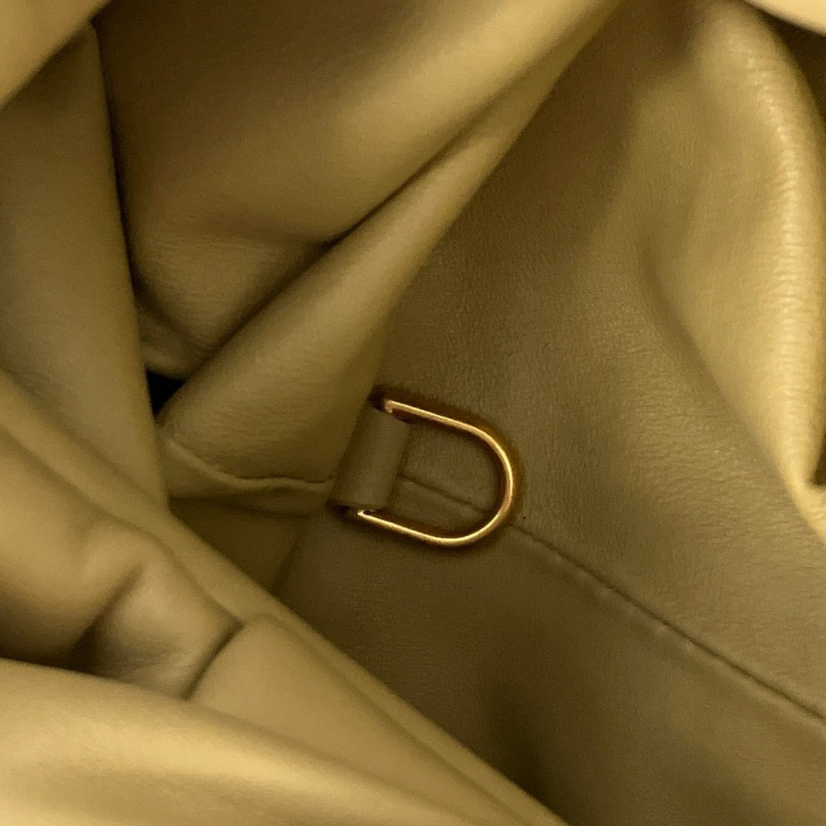 Bottega Veneta Beige Leather Shoulder Bag (Pre-Owned)