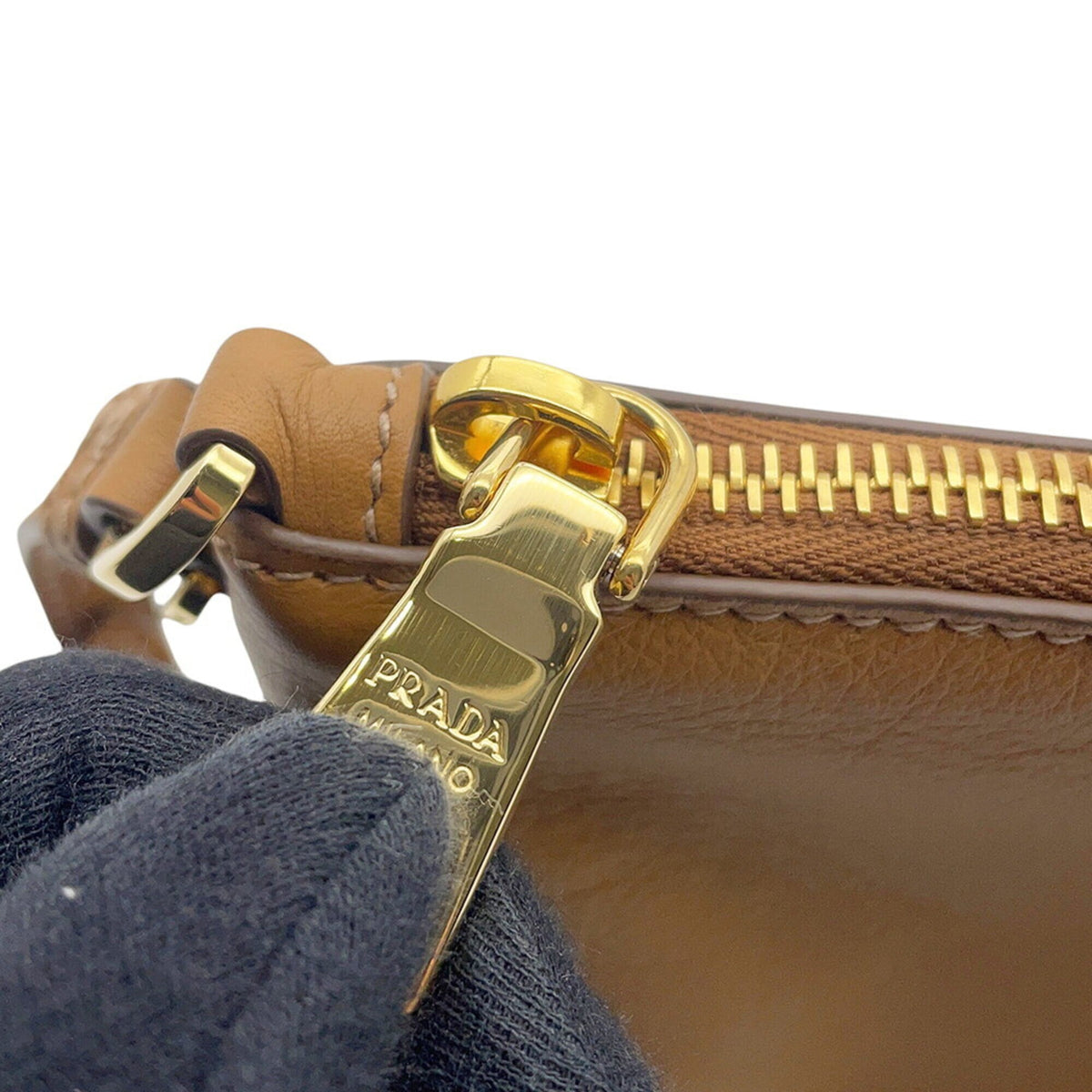 Prada Brown Leather Handbag Shoulder Bag (Pre-Owned)