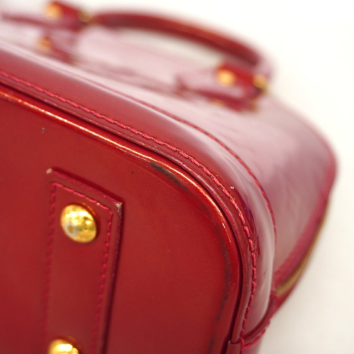 Louis Vuitton Rouge Grenadine Handbag (Pre-Owned)