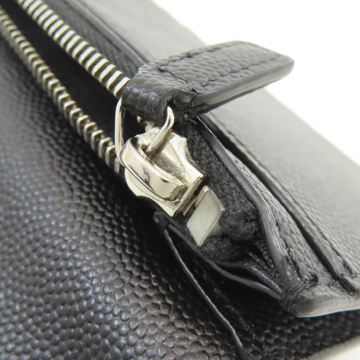 Yves Saint Laurent Black Leather Long Wallet (Bi-Fold) (Pre-Owned)