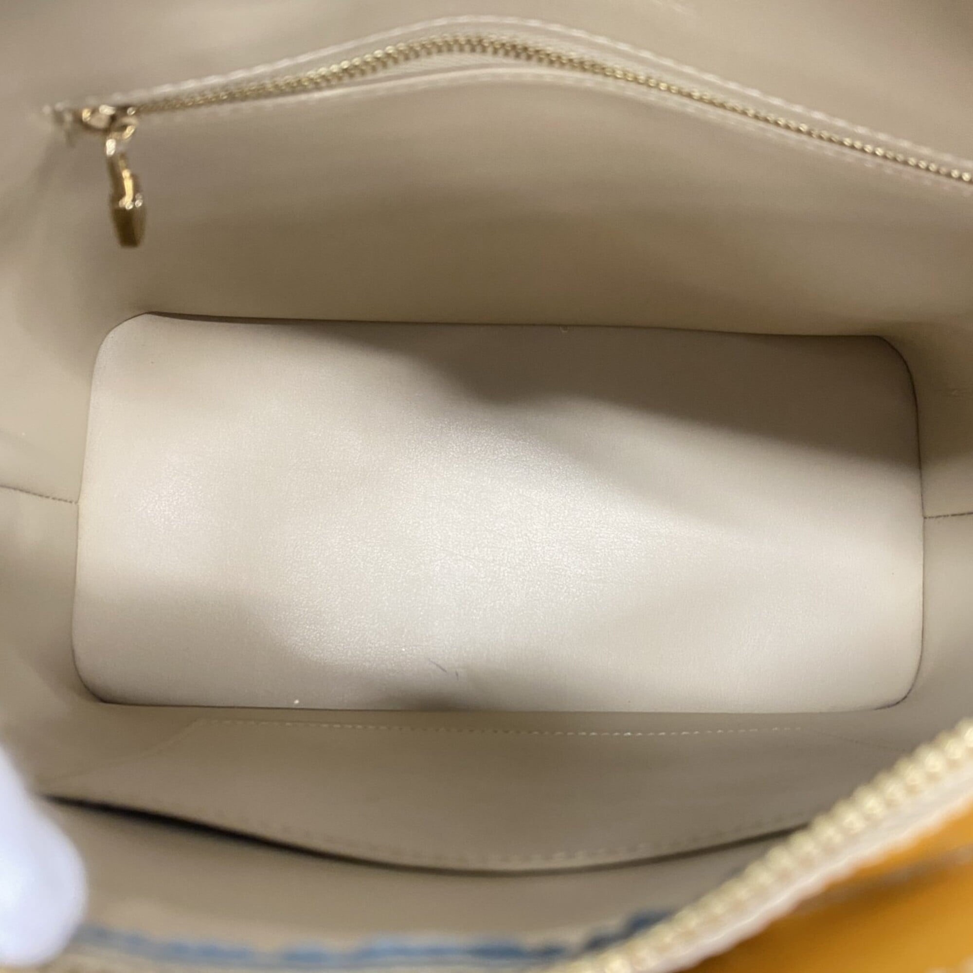 Louis Vuitton Beige Tote Bag (Pre-Owned)