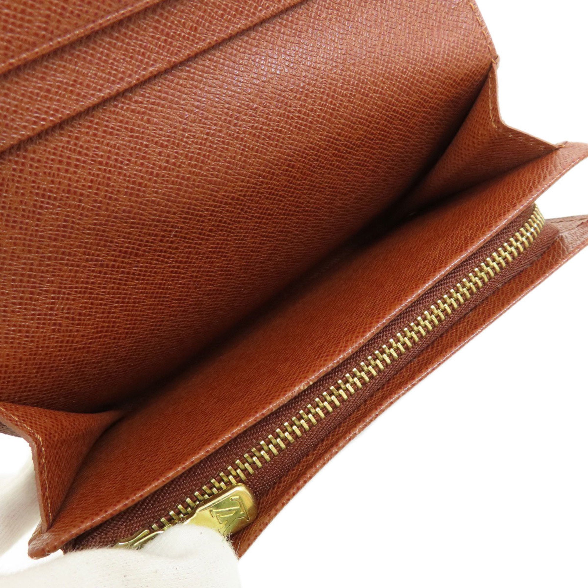Louis Vuitton Brown Monogram Monogram Wallet (Bi-Fold) (Pre-Owned)