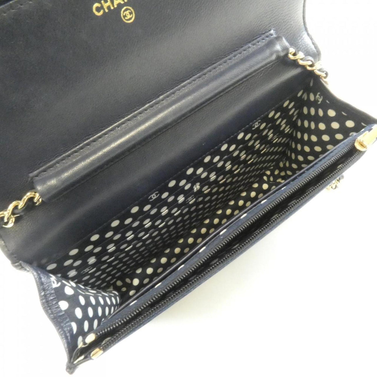 Chanel Navy Chain/Shoulder Wallet (Pre-Owned)