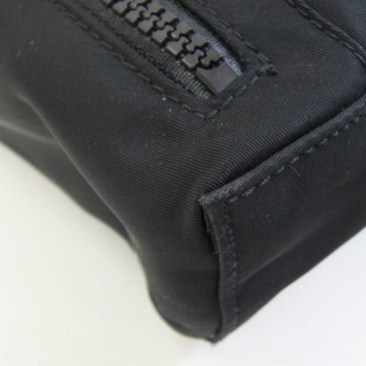 Dolce & Gabbana Black Nylon Leather Crossbody Bag Shoulder Bag (Pre-Owned)