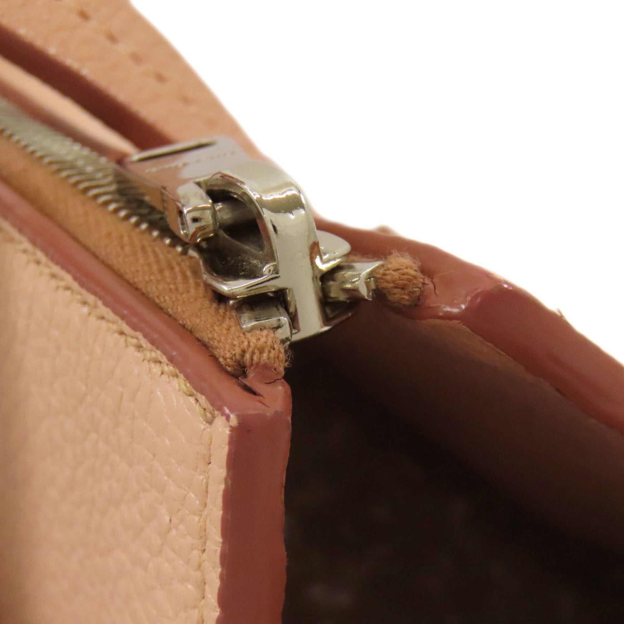 Miu Miu Pink Leather Handbag (Pre-Owned)