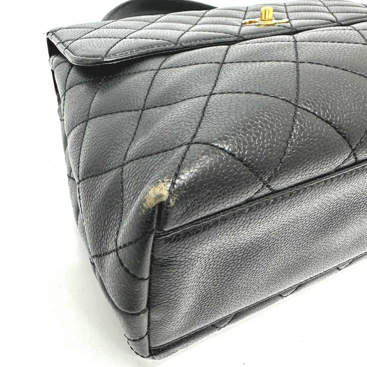 Chanel Black Leather Handbag (Pre-Owned)
