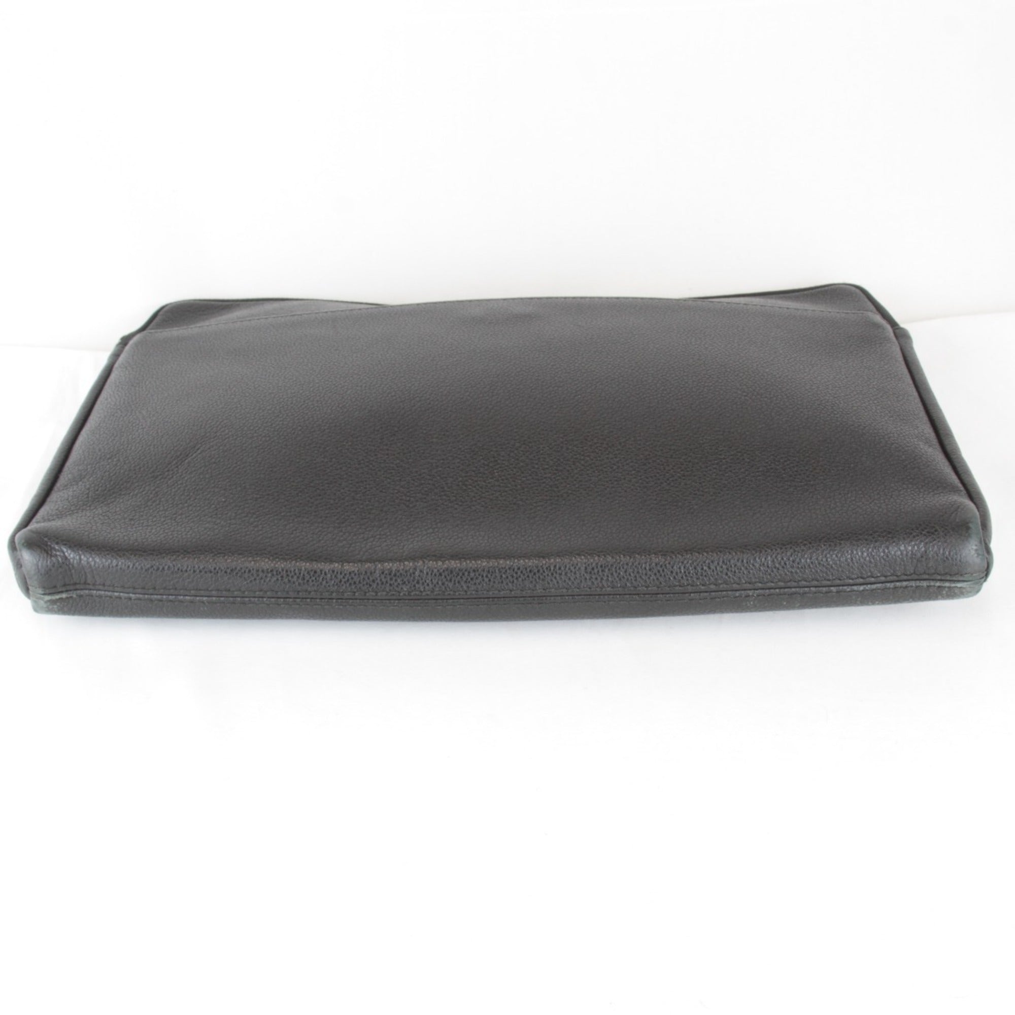 Salvatore Ferragamo Black White Leather Clutch Bag (Pre-Owned)