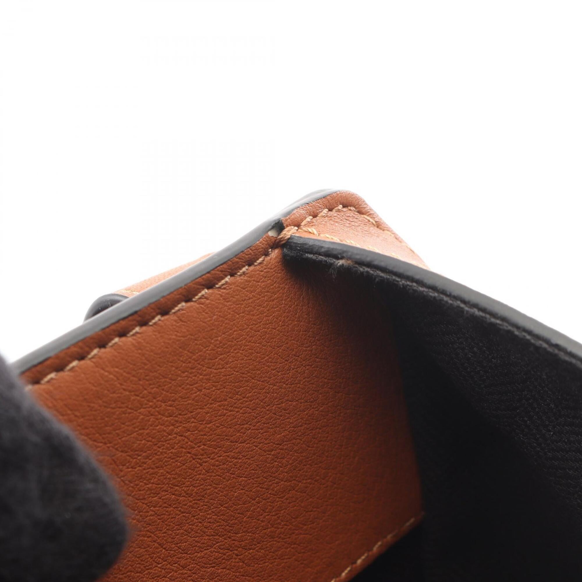 Loewe Brown Leather Handbag (Pre-Owned)