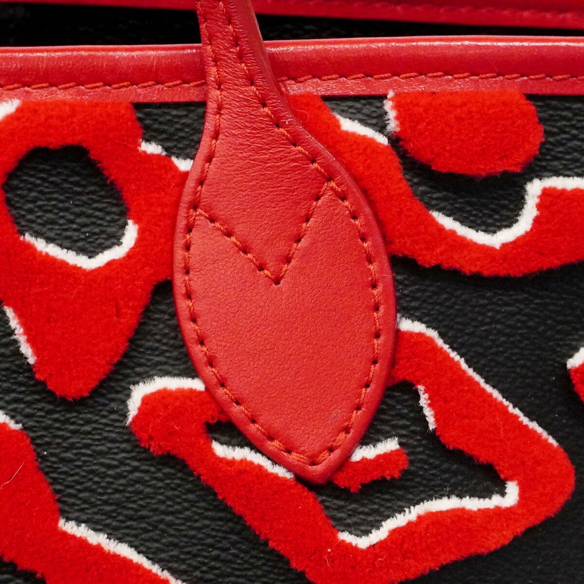 Louis Vuitton Black Red Color Tote Bag (Pre-Owned)