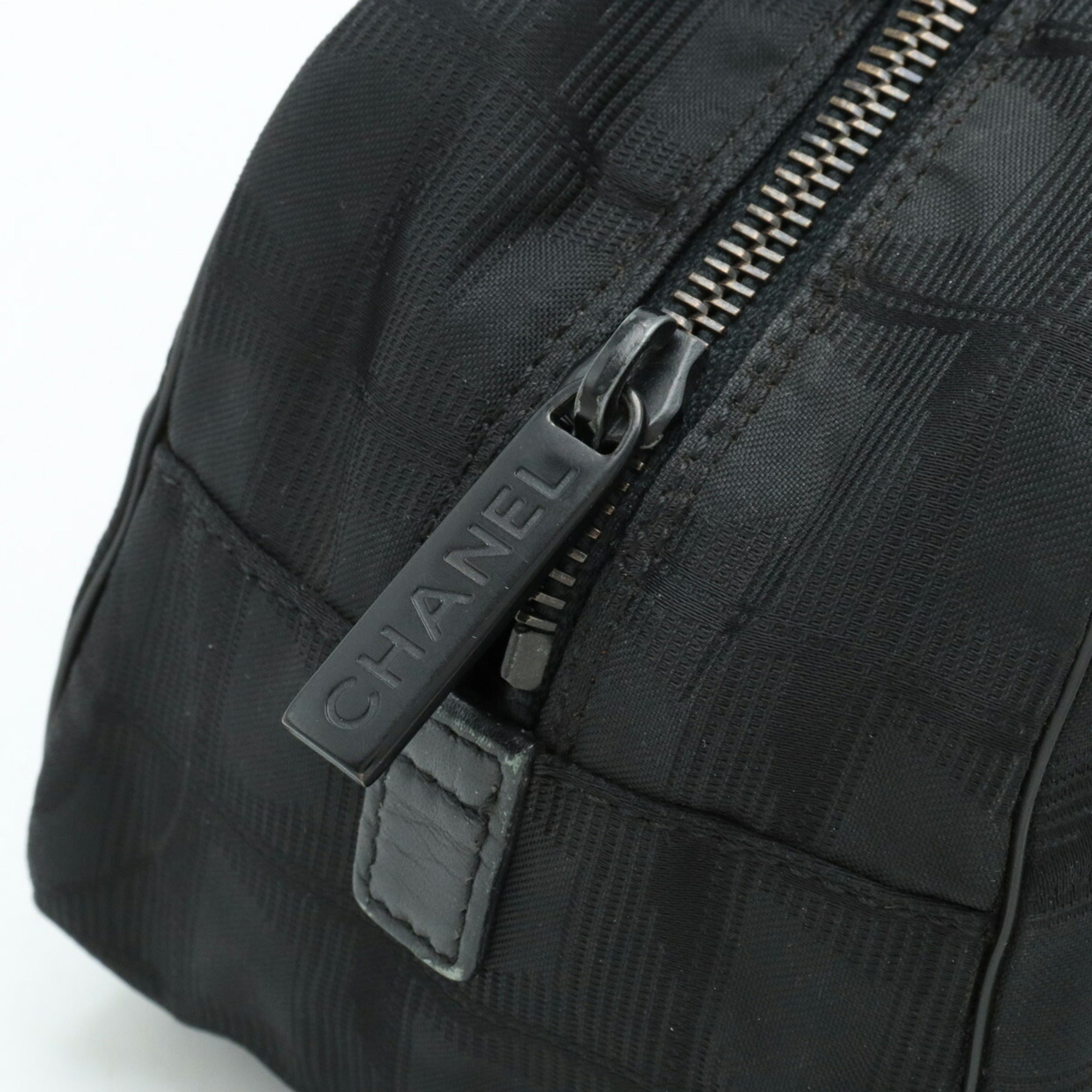 Chanel New Travel Line Black New Travel Line Boston Bag Handbag (Pre-Owned)