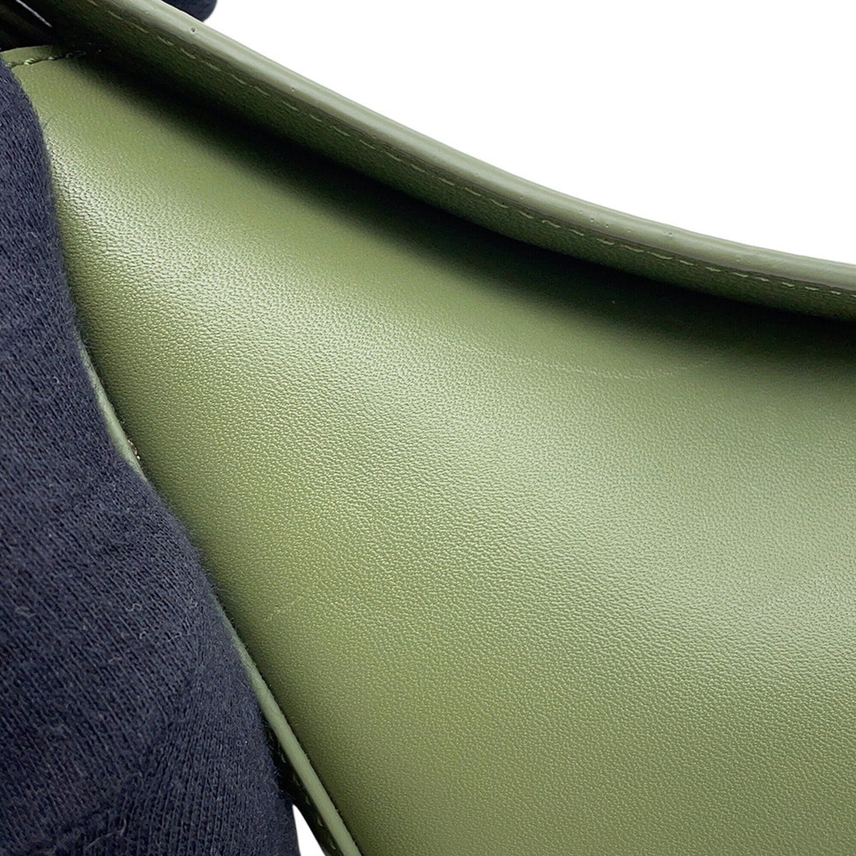 Loewe Khaki Leather Shoulder Bag (Pre-Owned)