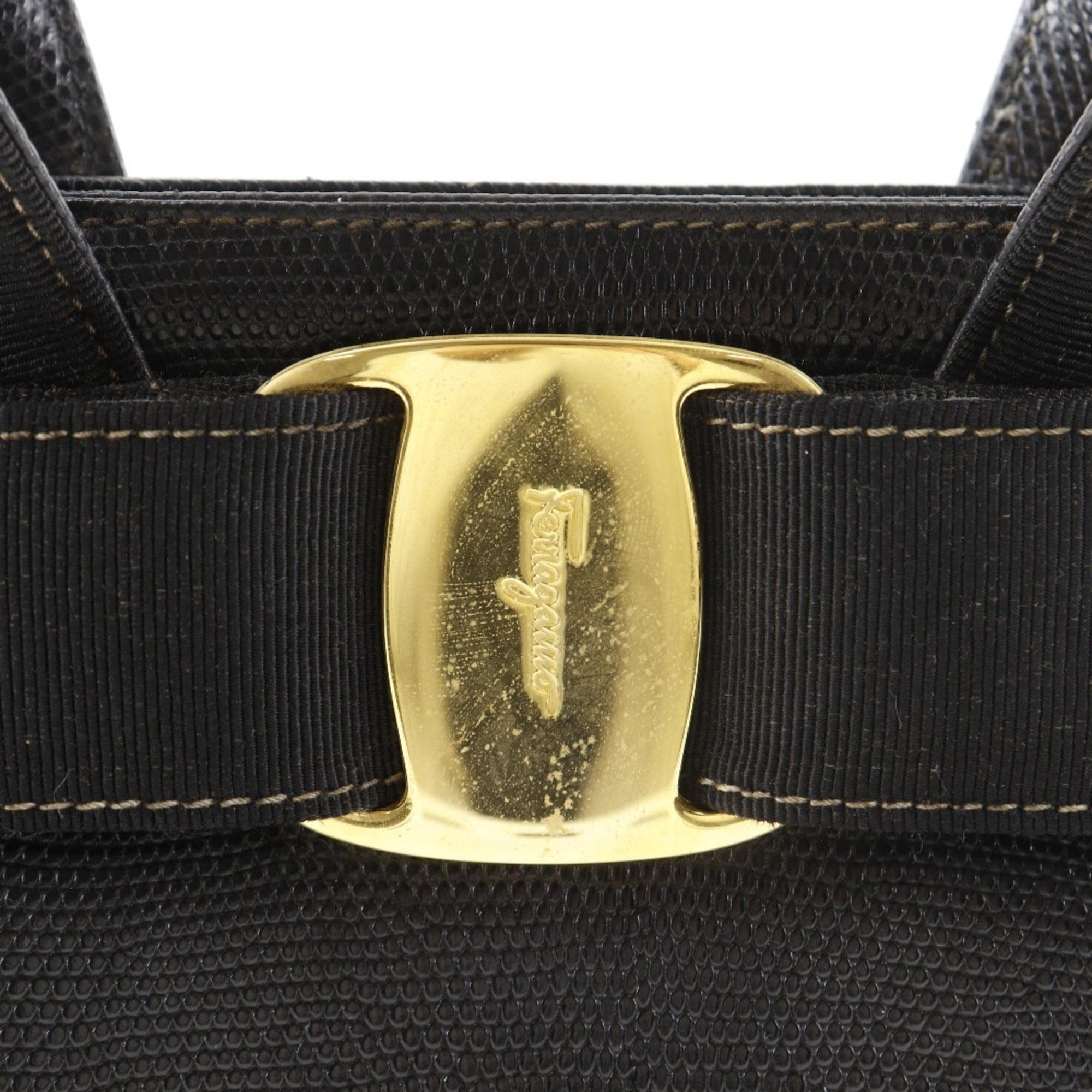 Salvatore Ferragamo Black Leather Handbag (Pre-Owned)