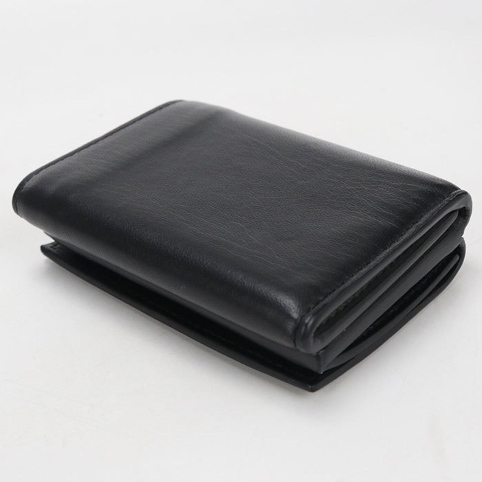 Bottega Veneta Black Leather Wallet (Tri-Fold) (Pre-Owned)