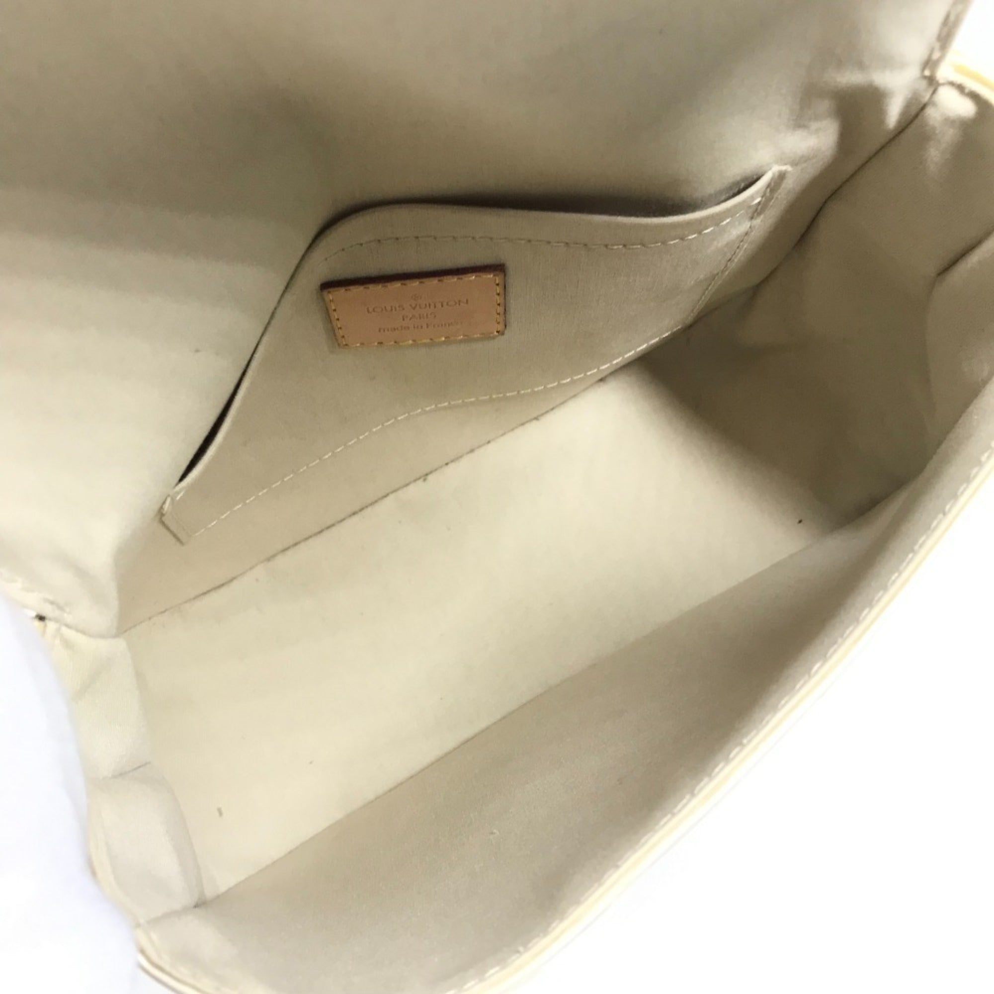 Louis Vuitton Yellow Monogram Vernis Shoulder Bag (Pre-Owned)