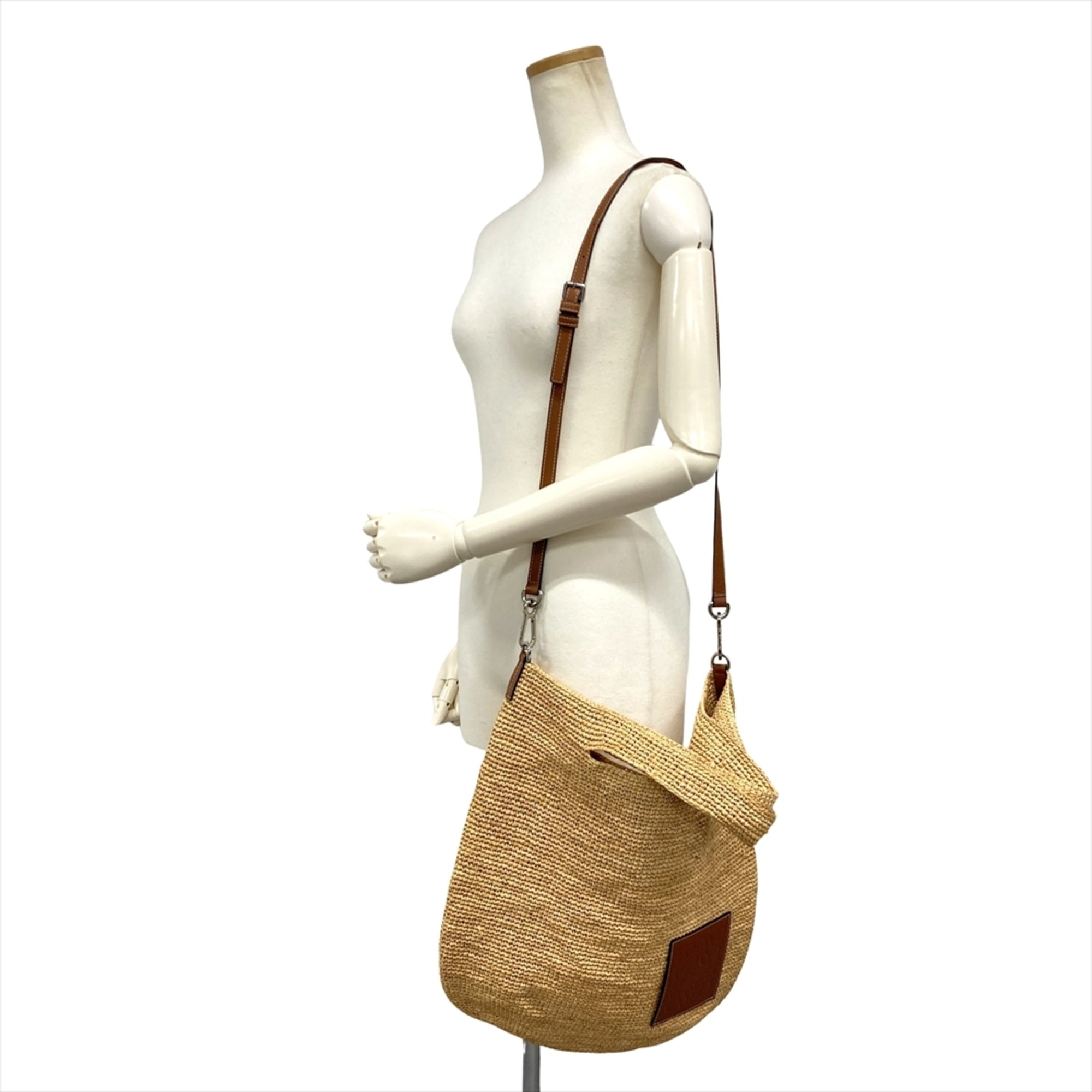 Loewe Beige Raffia Leather Shoulder Bag (Pre-Owned)