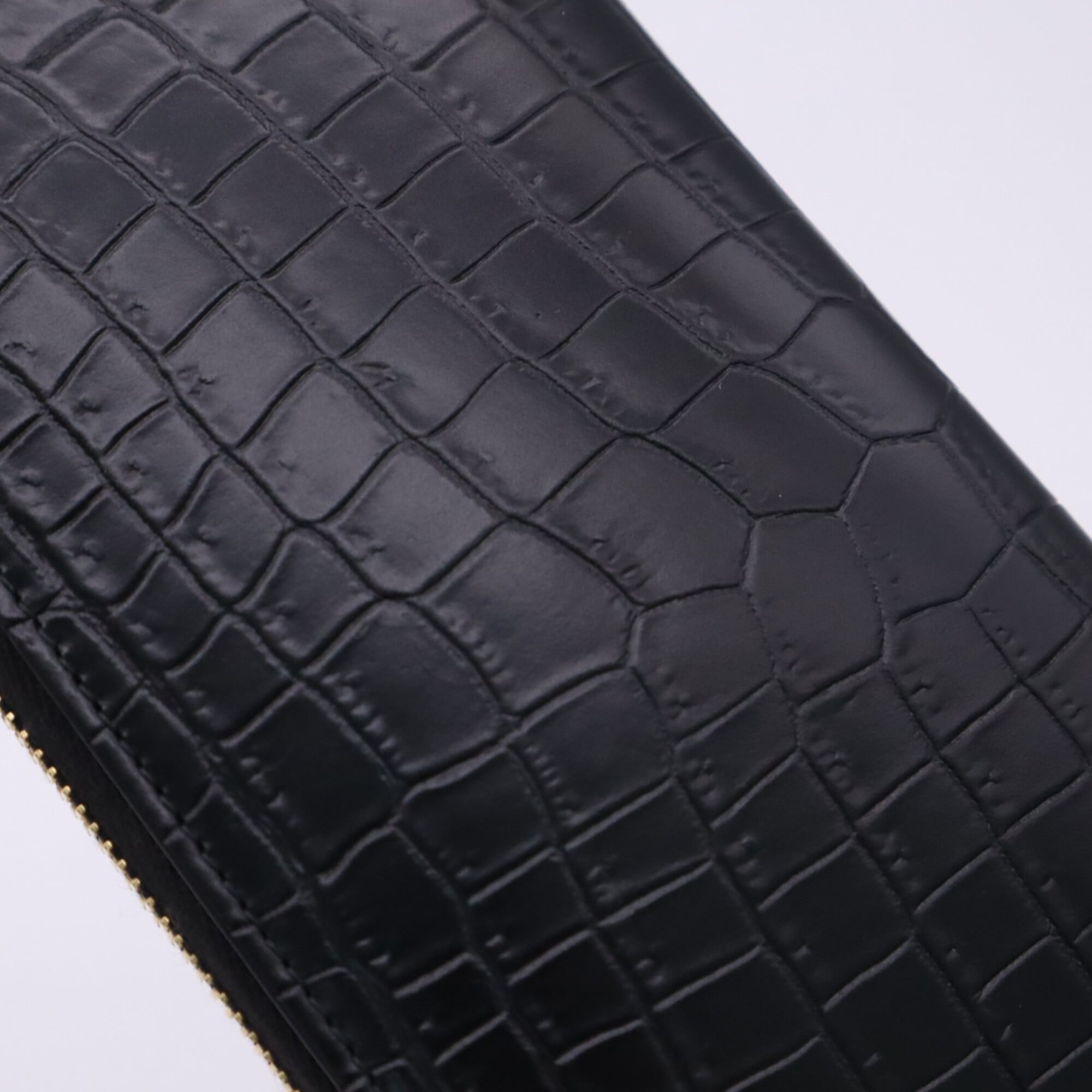 Yves Saint Laurent Black Leather Long Wallet (Bi-Fold) (Pre-Owned)