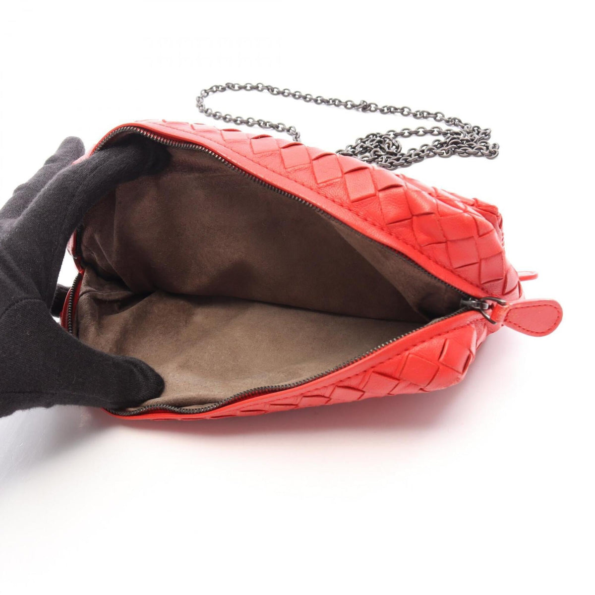 Bottega Veneta Intrecciato Red Color Leather Shoulder Bag (Pre-Owned)