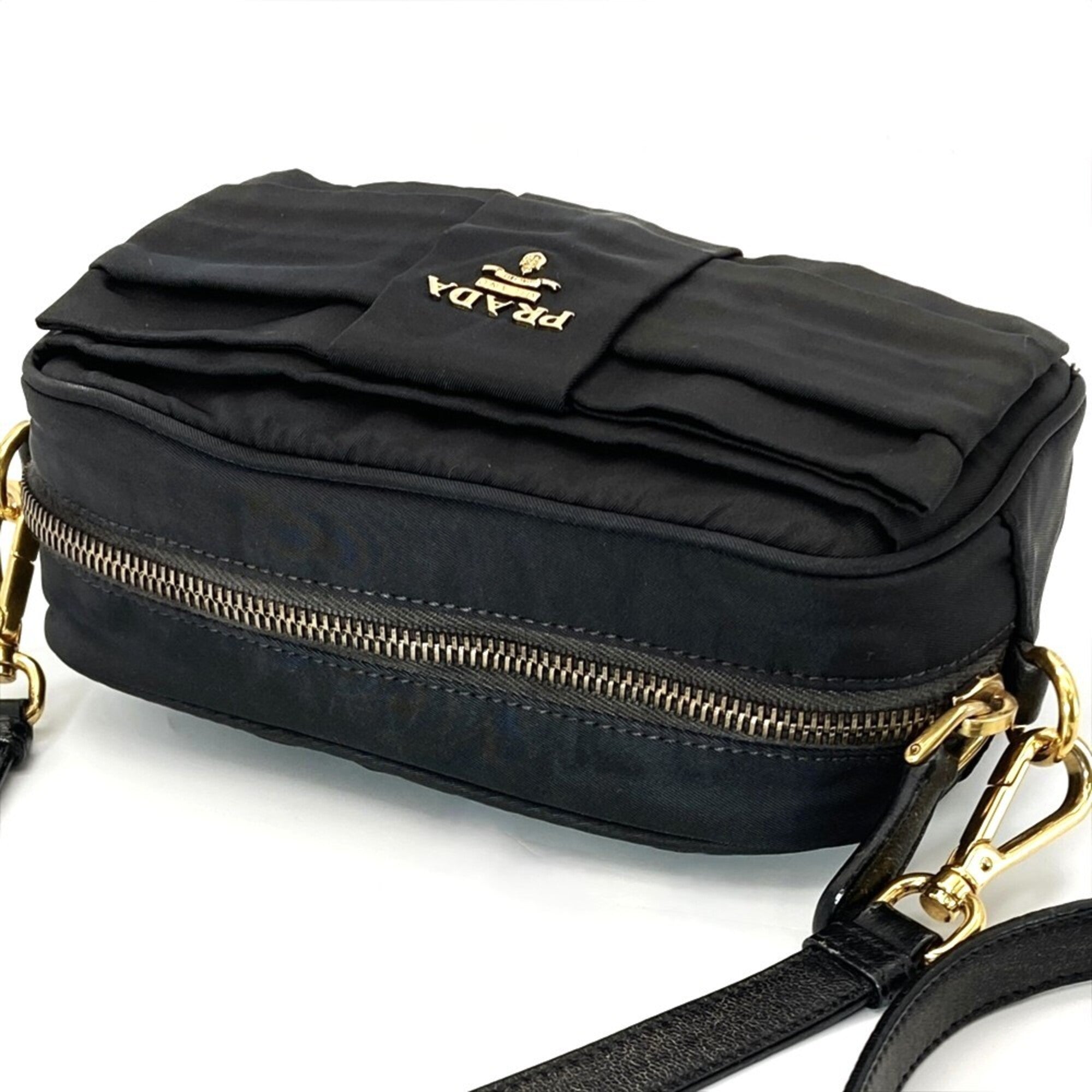 Prada Black Nylon Handbag Pouch Shoulder Bag (Pre-Owned)