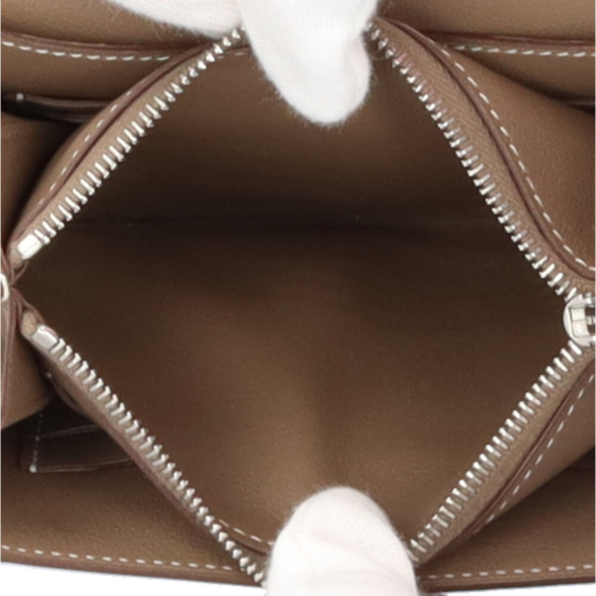 Hermes Beige Swift Leather Shoulder Bag (Pre-Owned)