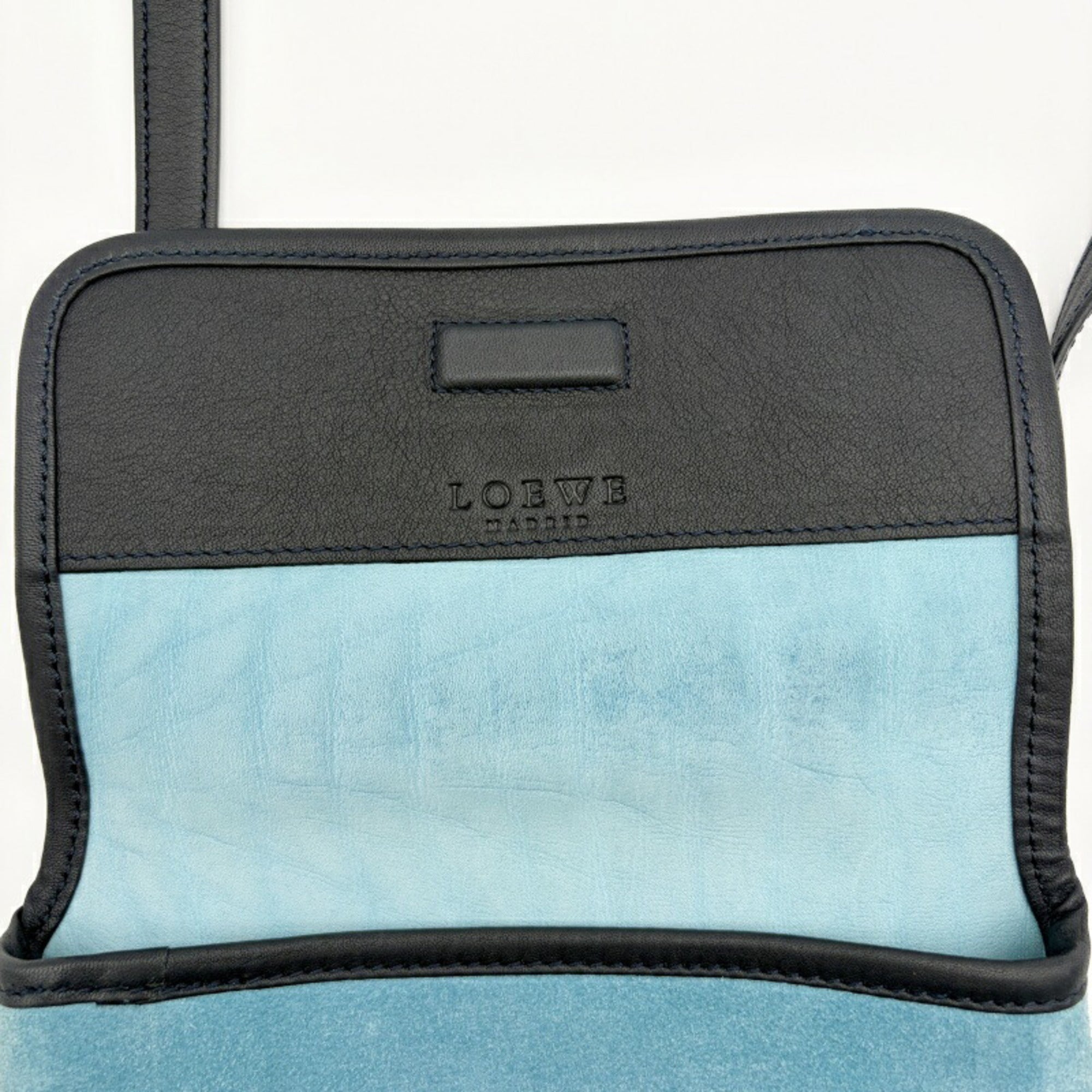Loewe Blue Suede Pochette Shoulder Bag (Pre-Owned)