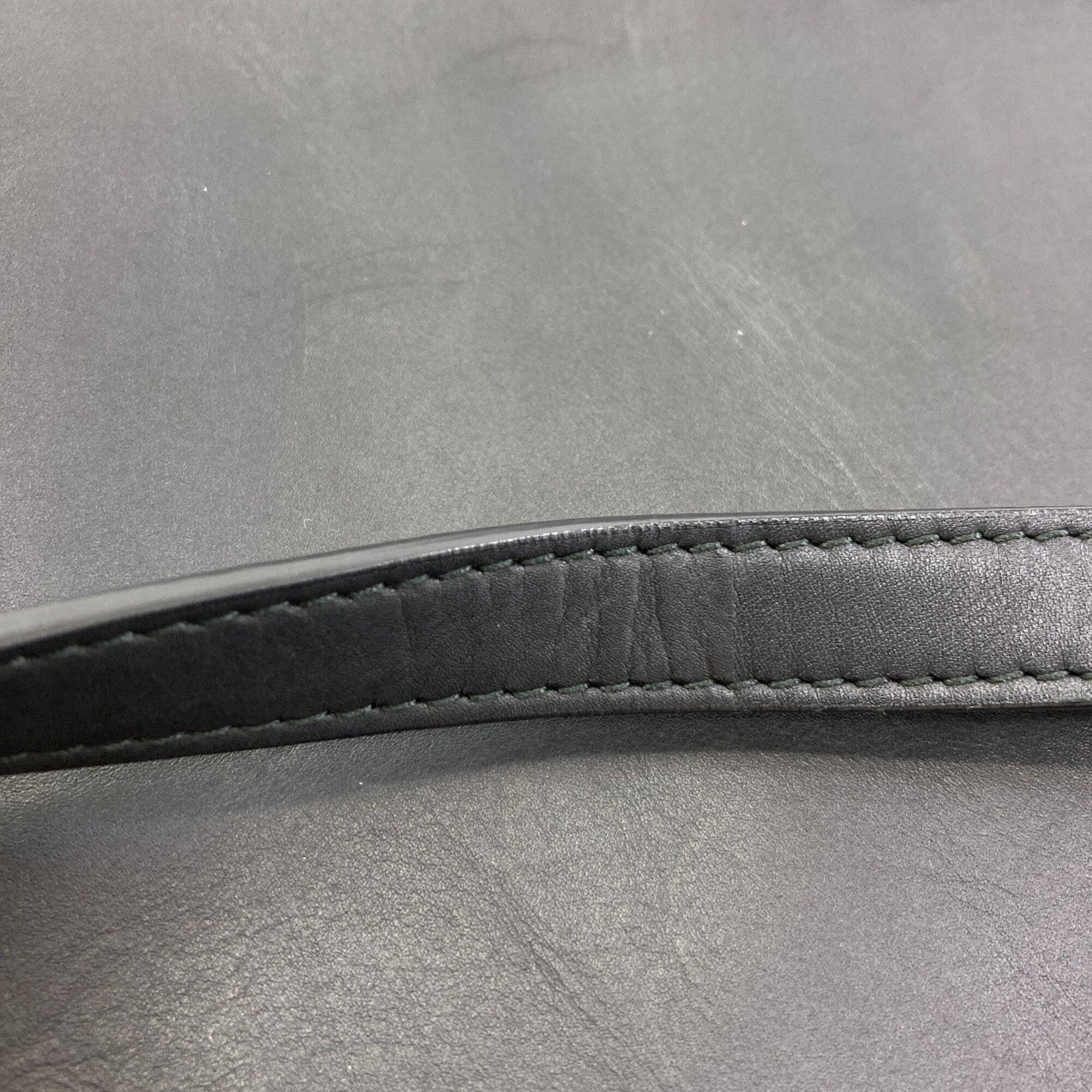 Bottega Veneta Black Leather Shoulder Bag (Pre-Owned)
