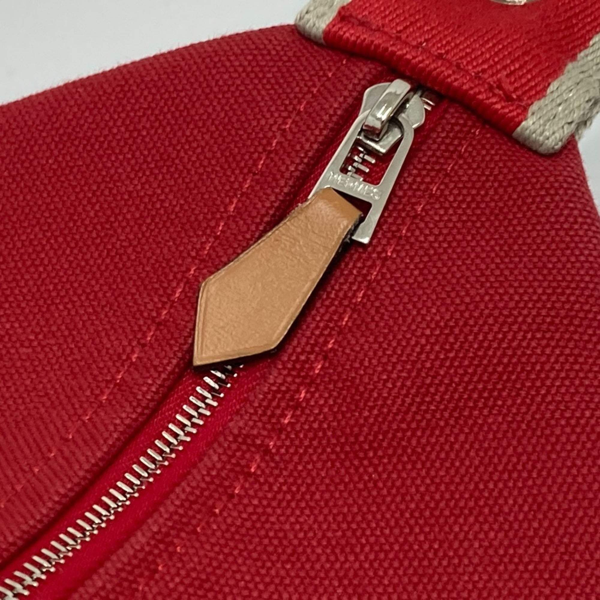 Hermes Red Color Canvas Handbag Shoulder Bag Vanity Bag (Pre-Owned)