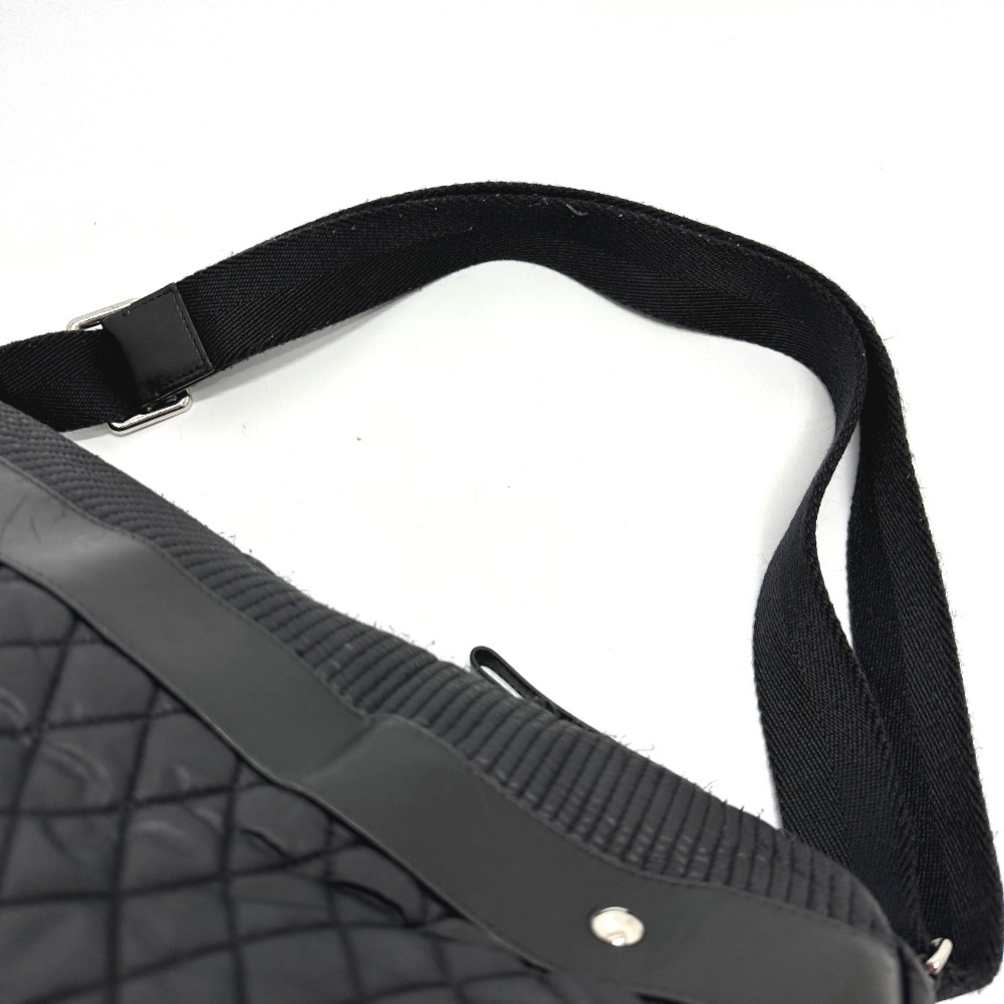 Chanel Black Other Shoulder Bag (Pre-Owned)