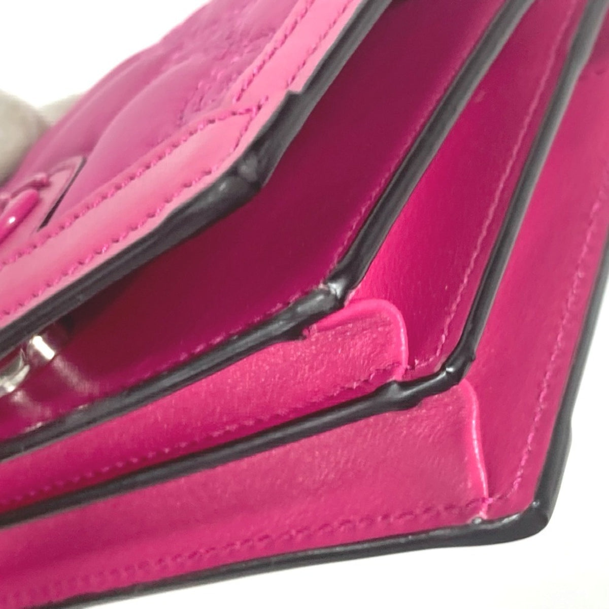 Gucci Pink Leather Nylon Pochette Shoulder Bag (Pre-Owned)