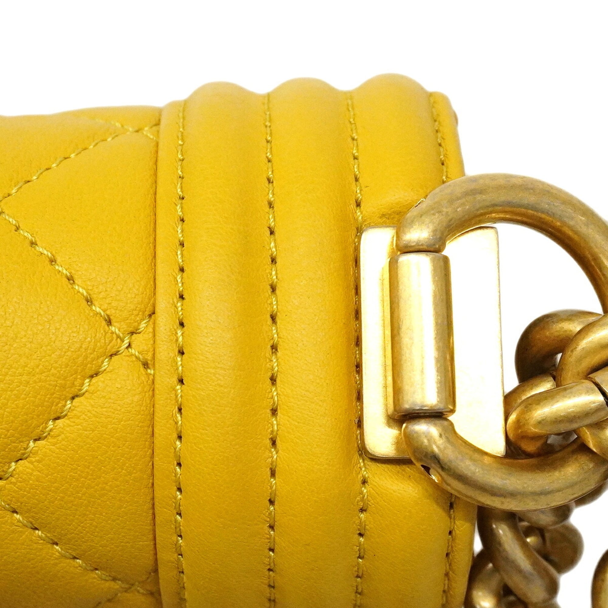 Chanel Yellow Leather Shoulder Bag (Pre-Owned)