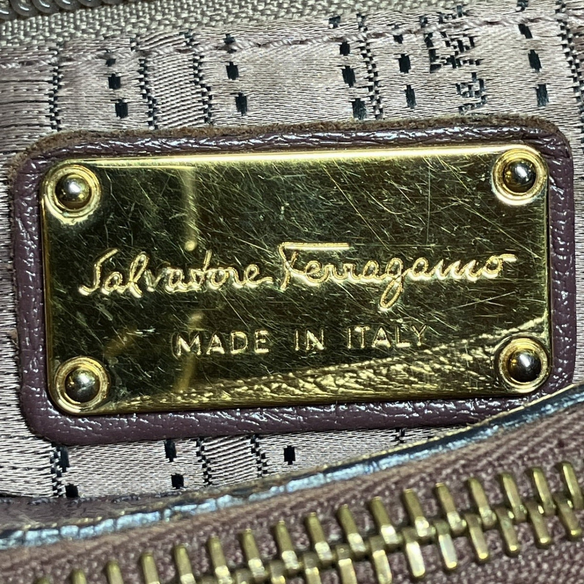 Salvatore Ferragamo Purple Leather Handbag (Pre-Owned)