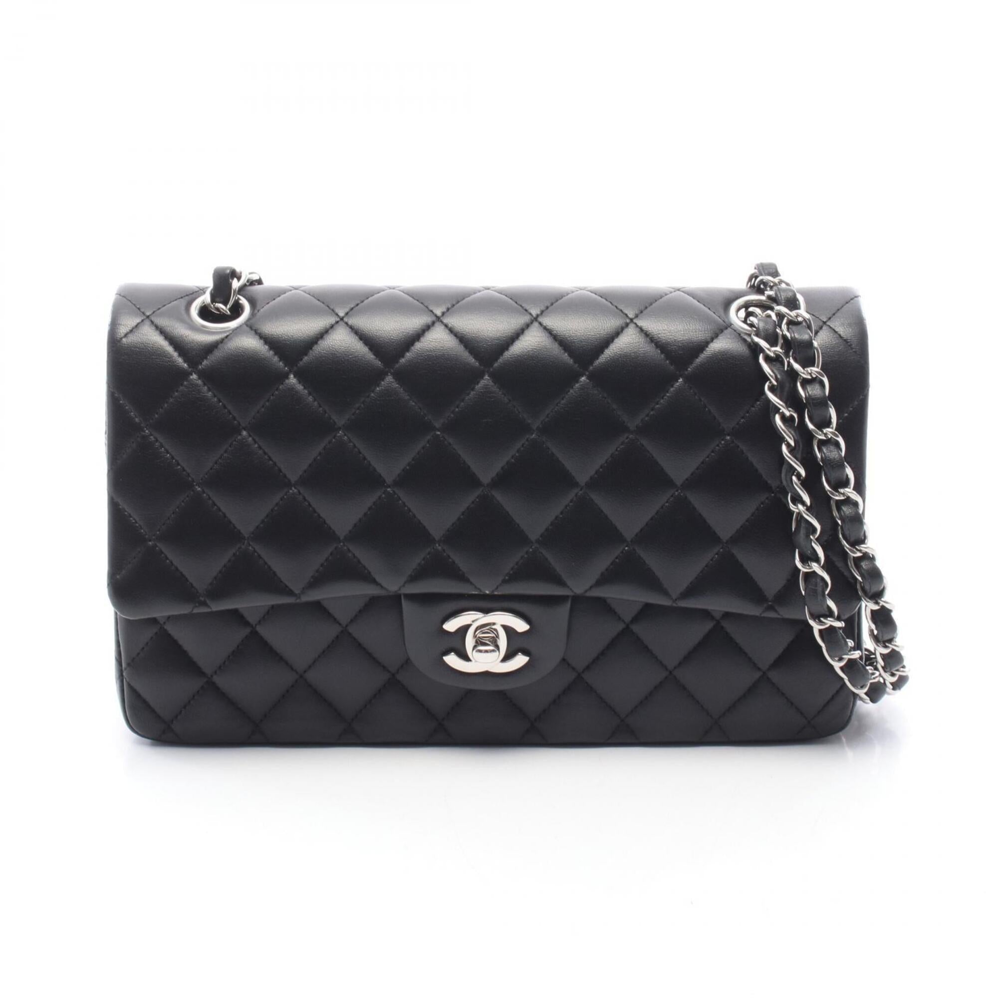 Chanel Black Leather Handbag Shoulder Bag (Pre-Owned)